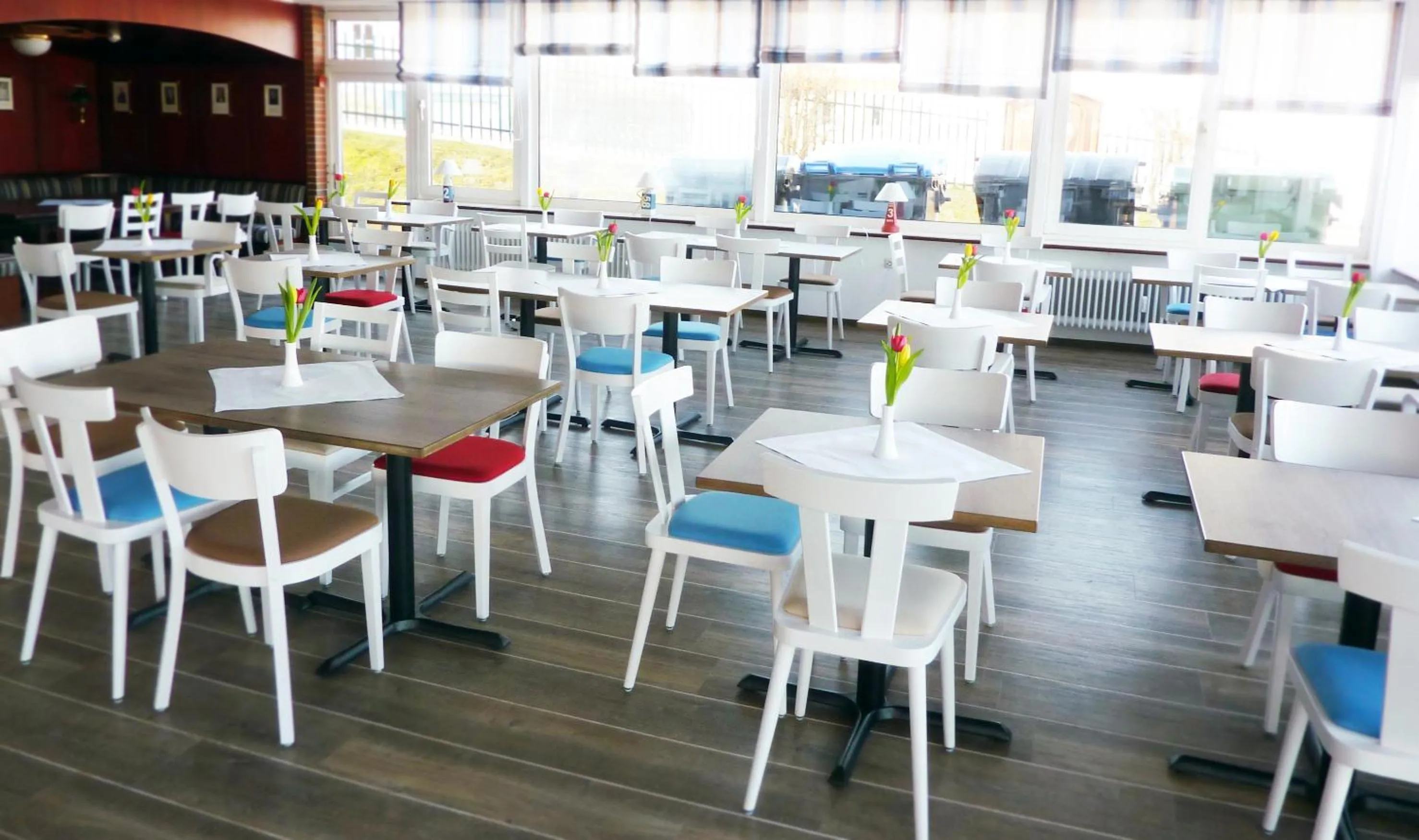 Restaurant/places to eat in Hotel Admiral Scheer