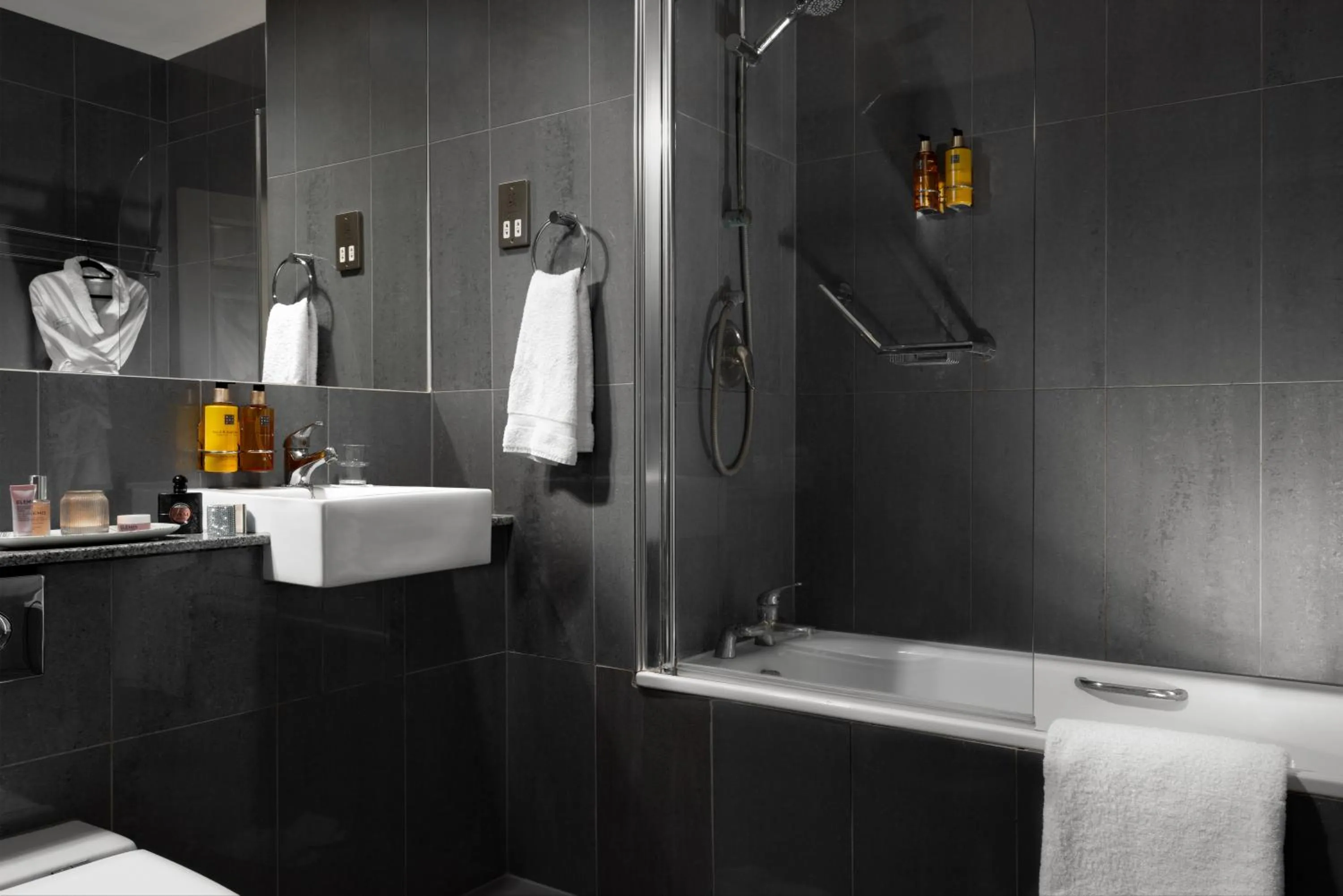 Bathroom in Tulfarris Hotel and Golf Resort