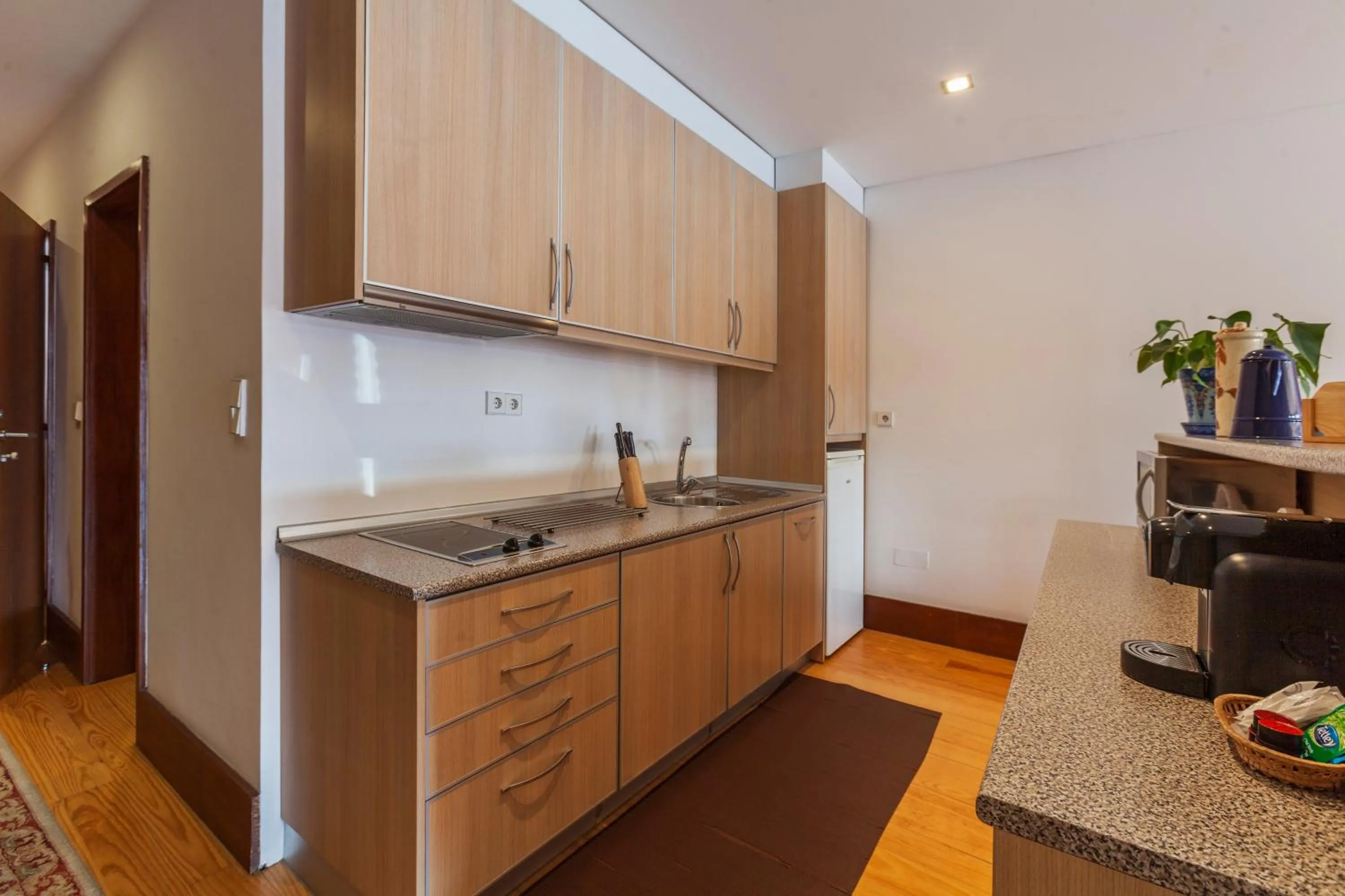 Kitchen or kitchenette in Go2oporto - Ribeira do Porto