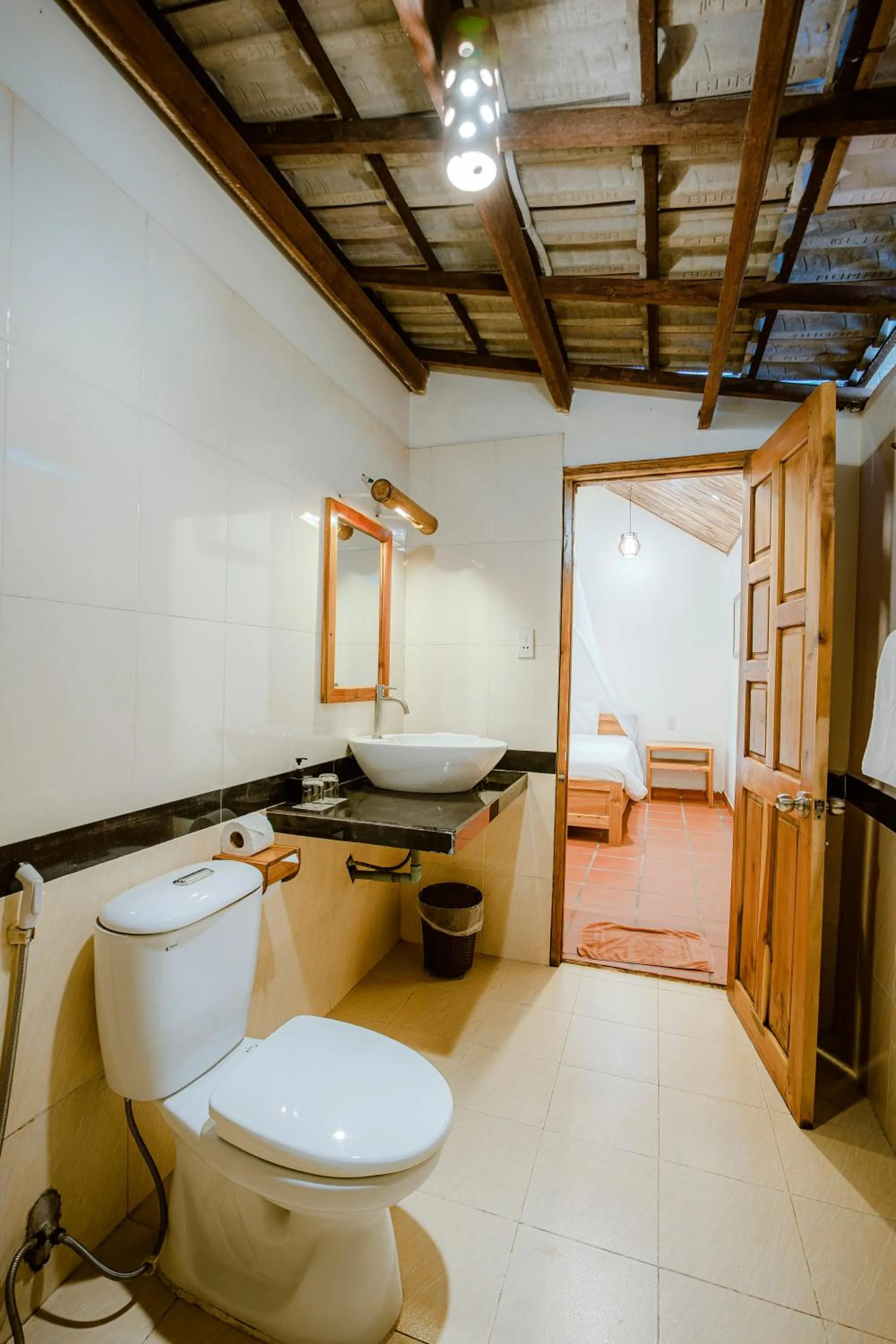 Bathroom in La Mer Resort, Phú Quốc