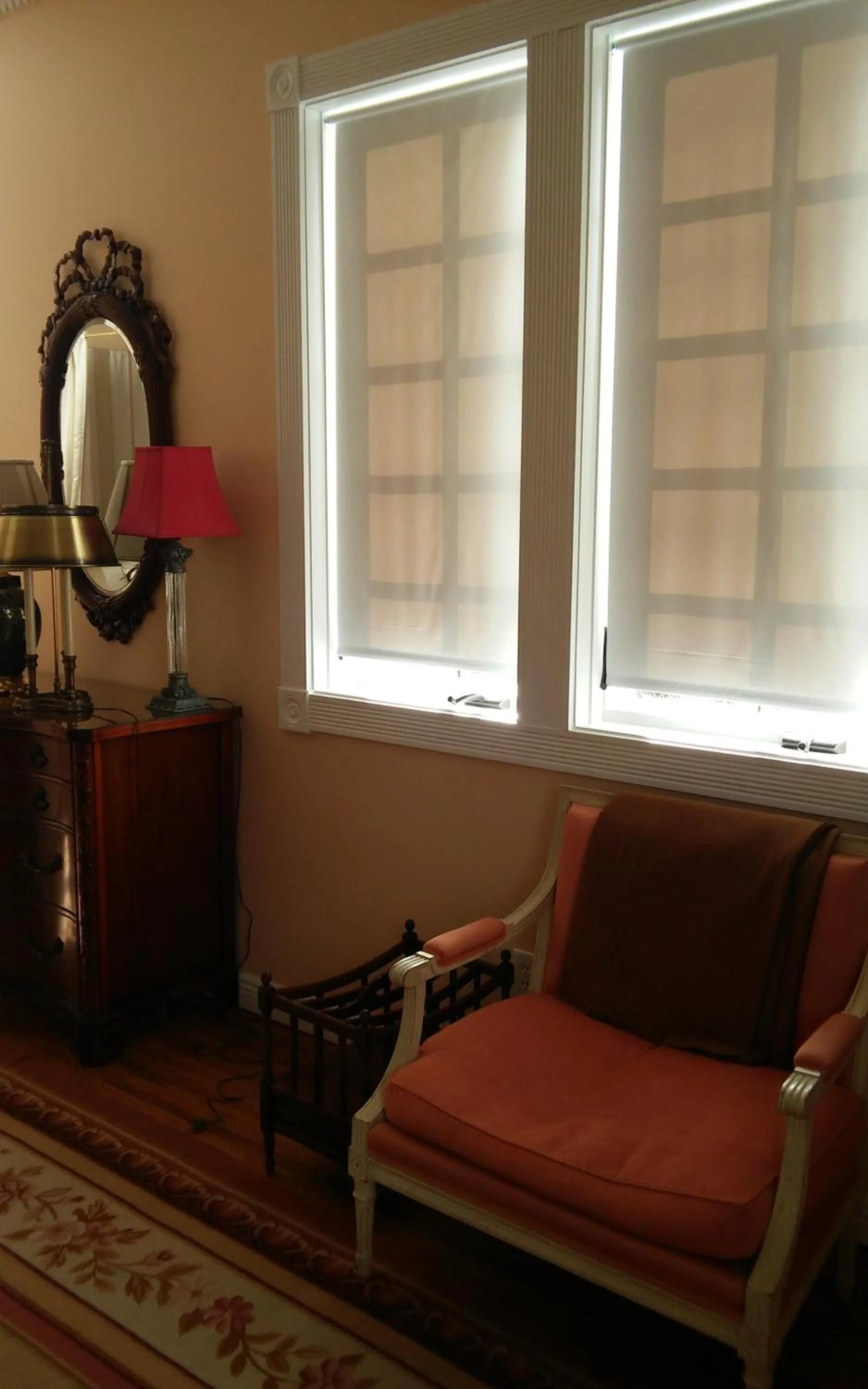 Seating area in Inntiquity, A Country Inn