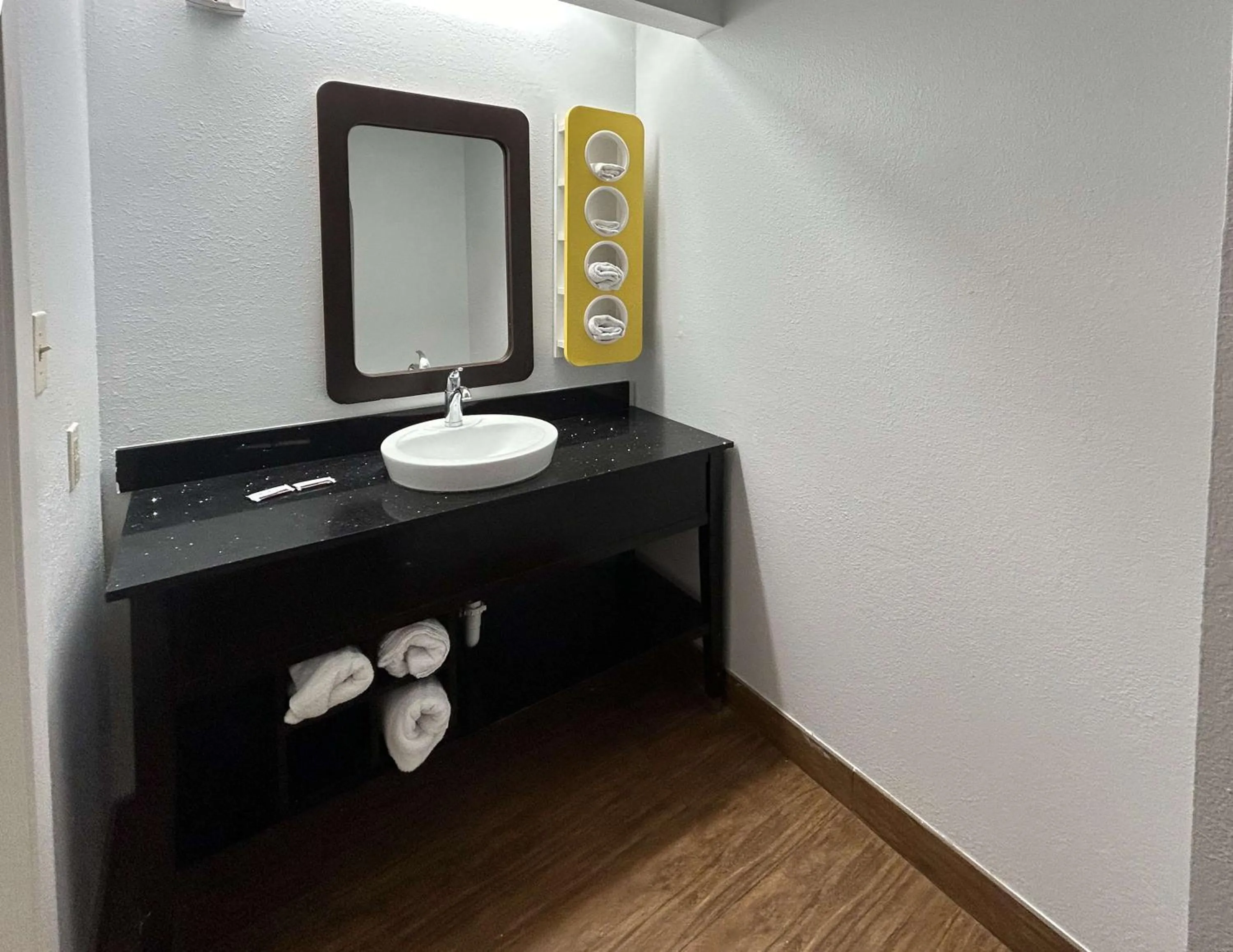 Bathroom in Motel 6 Denham Springs, LA