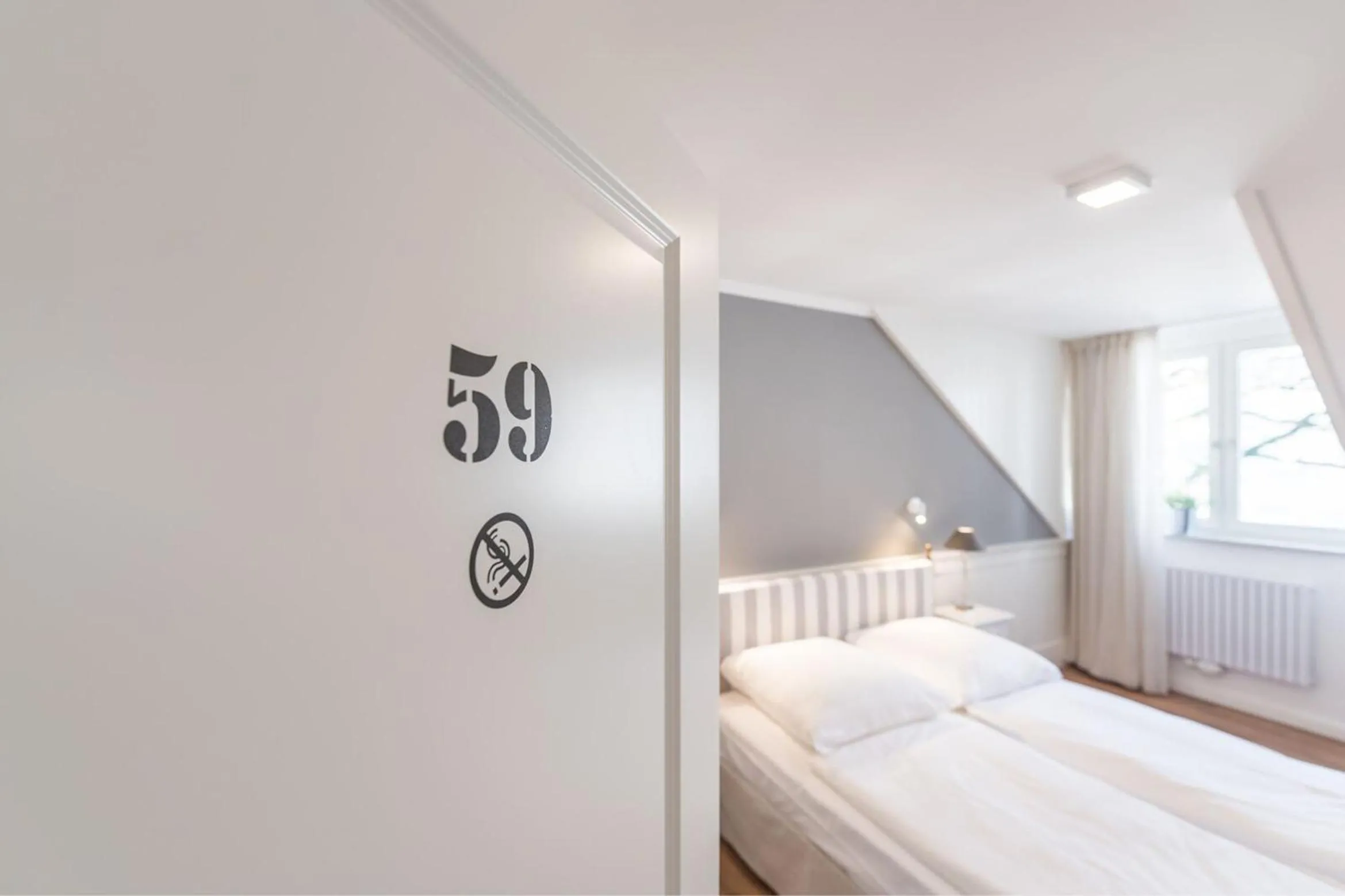 Other, Bed in Min Hüsung by Rujana