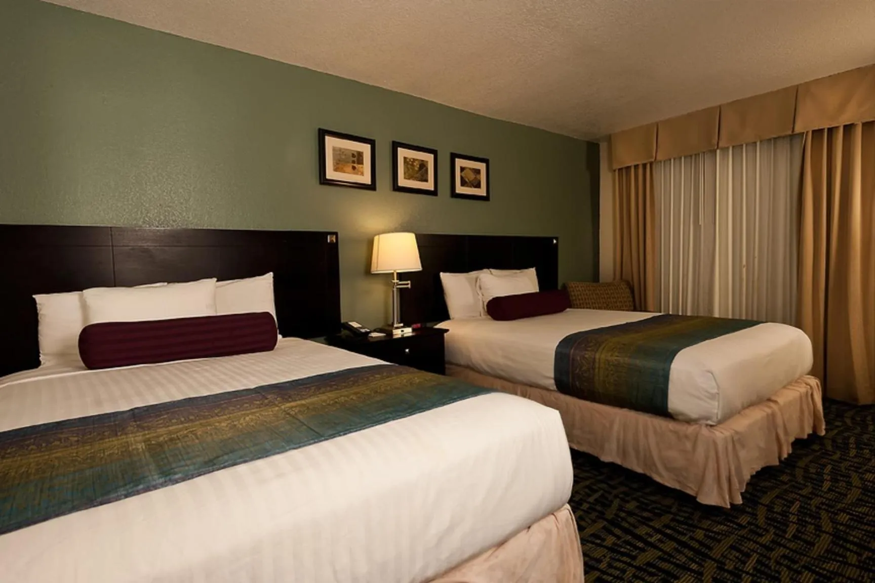 Bedroom, Bed in Grand Texan Hotel and Convention Center