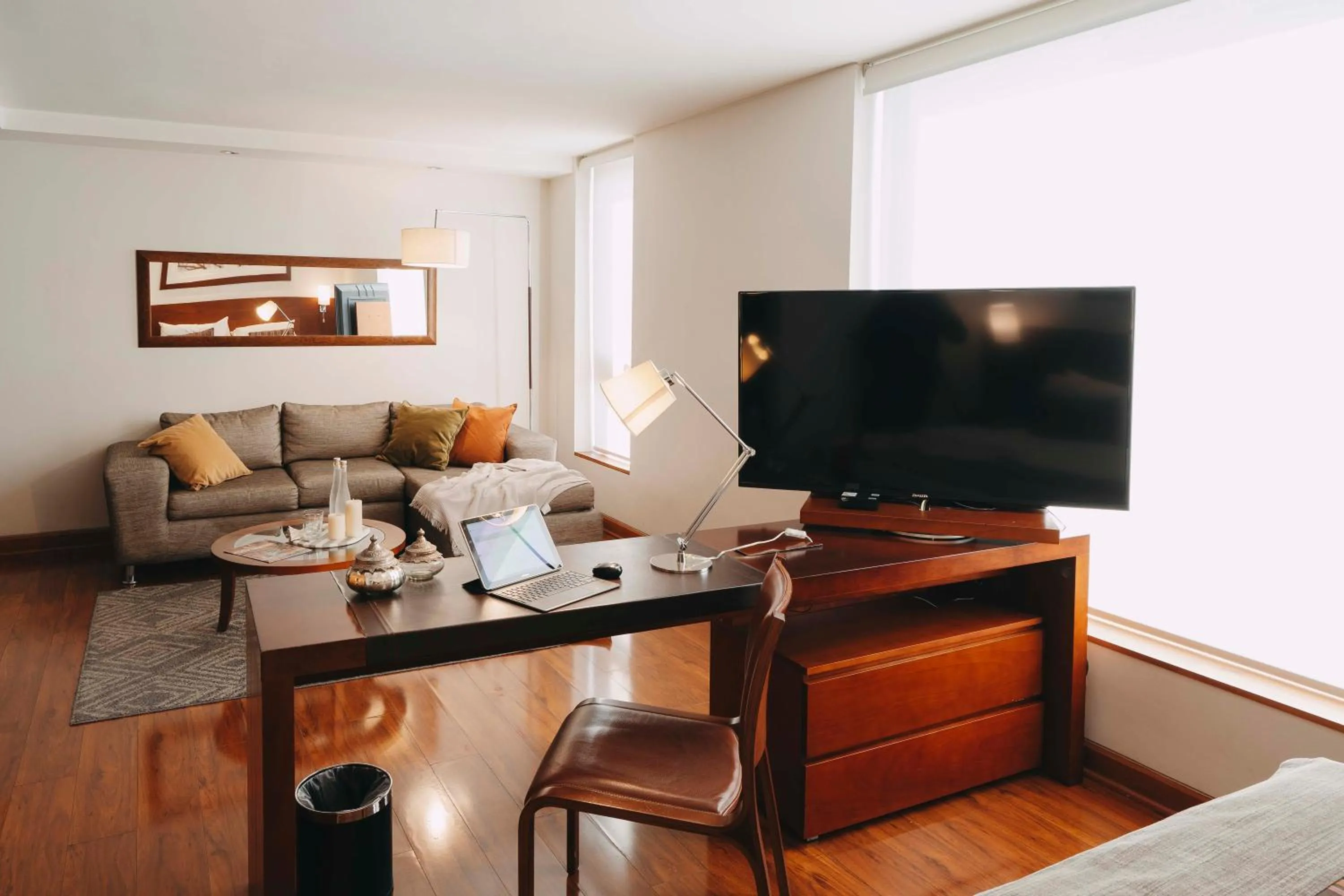 TV and multimedia in Time Select - Elegant Apartments