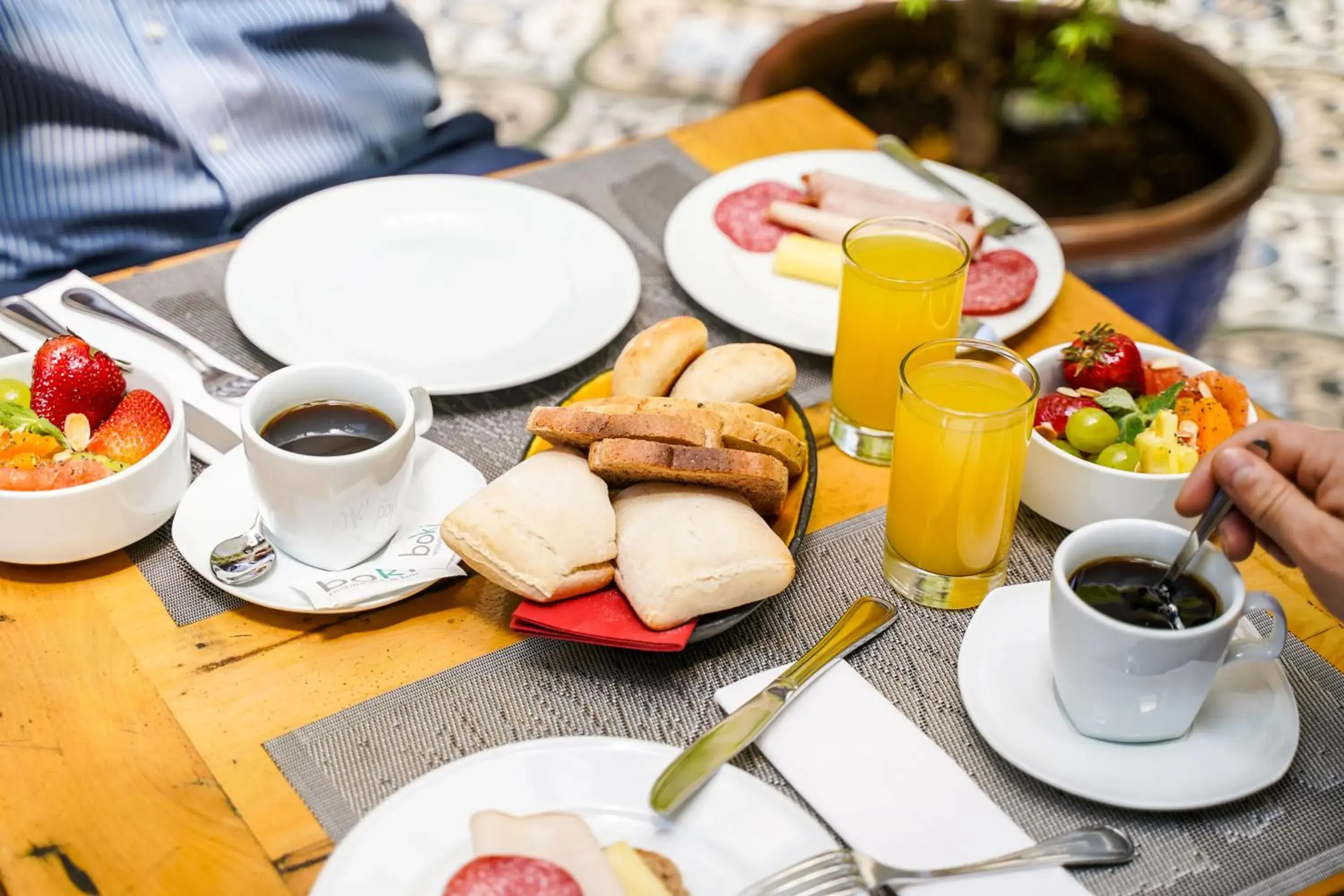 Breakfast in Time Select - Elegant Apartments Breakfast in Time Select - Elegant Apartments