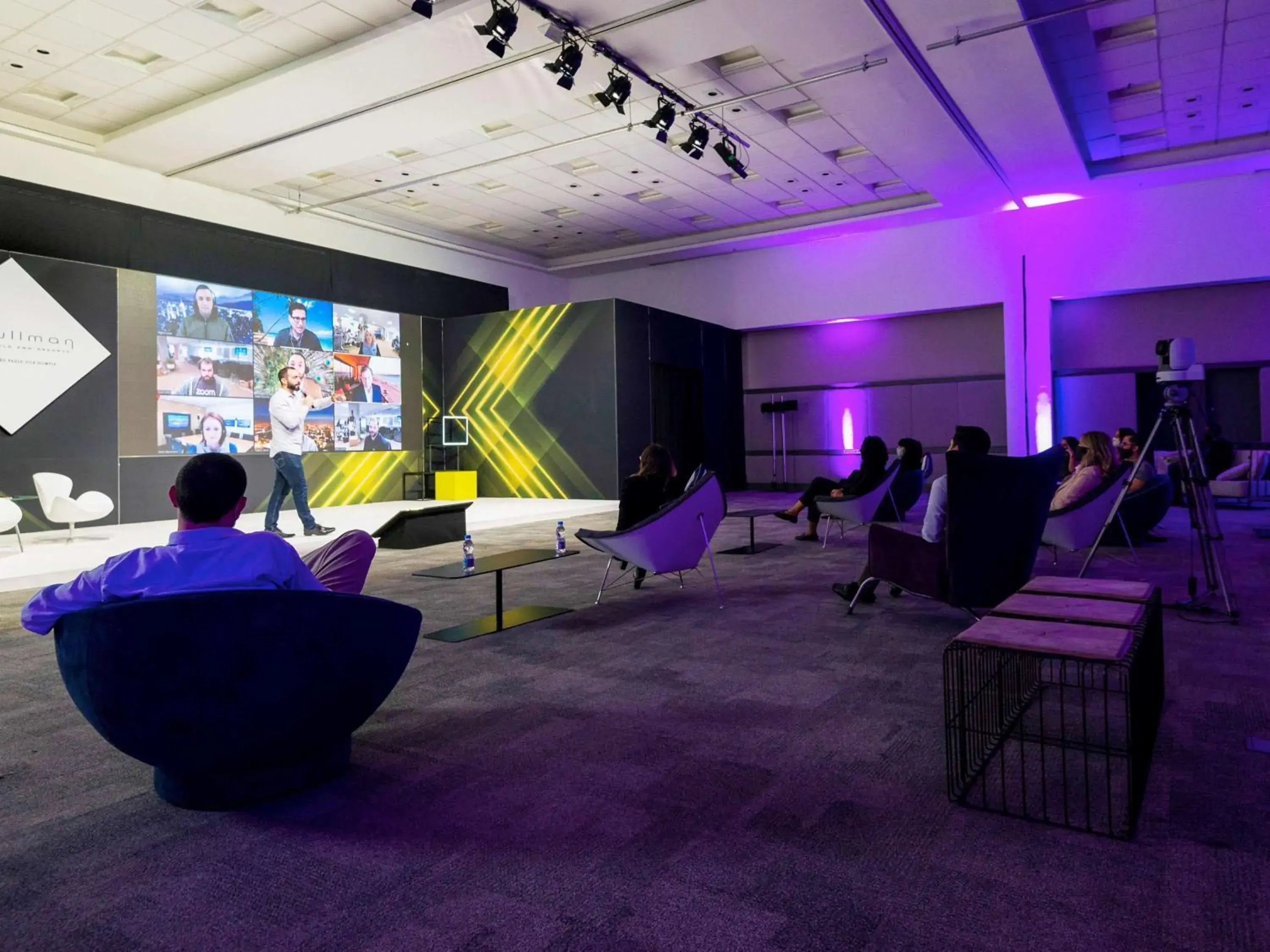 Property building in Grand Mercure Sao Paulo Vila Olimpia Property building in Grand Mercure Sao Paulo Vila Olimpia