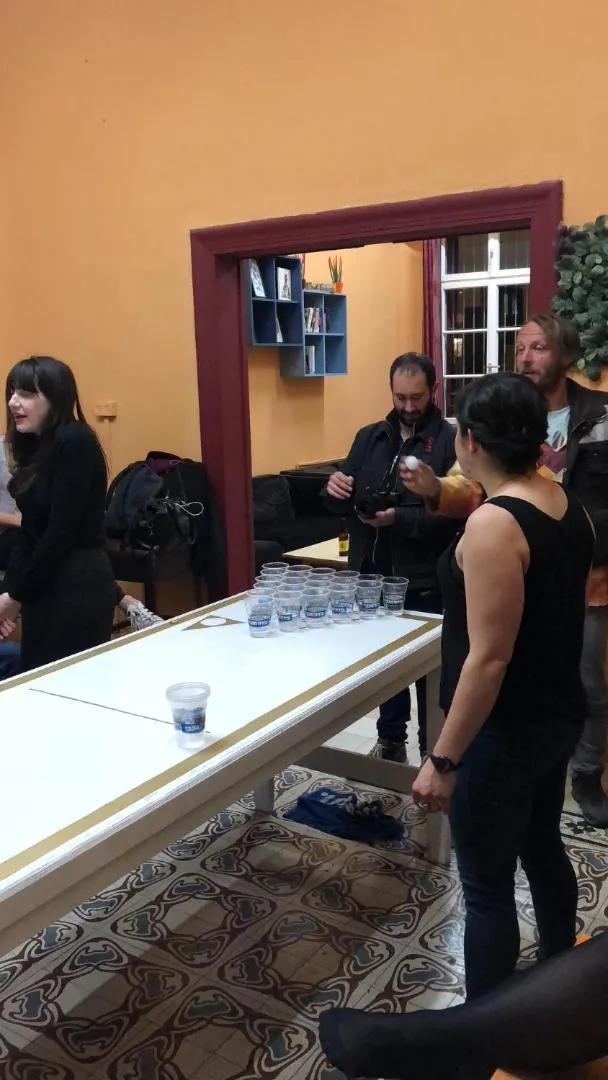 People in Roger's Hostel & Caravans Age 18-45