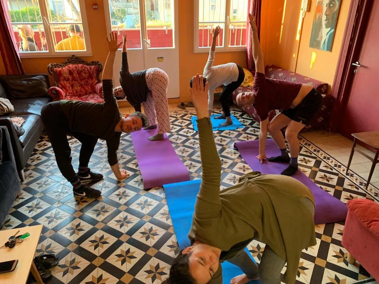 People in Roger's Hostel & Caravans Age 18-45