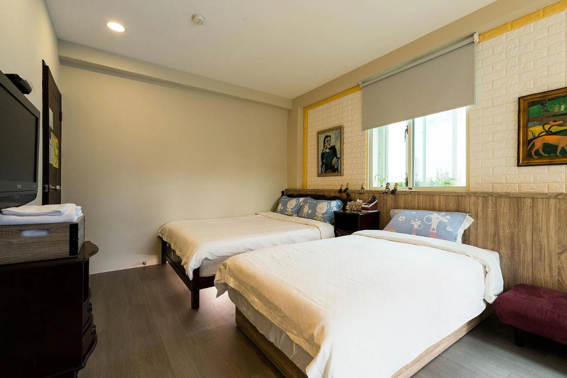 Bed in Yi Jing BnB