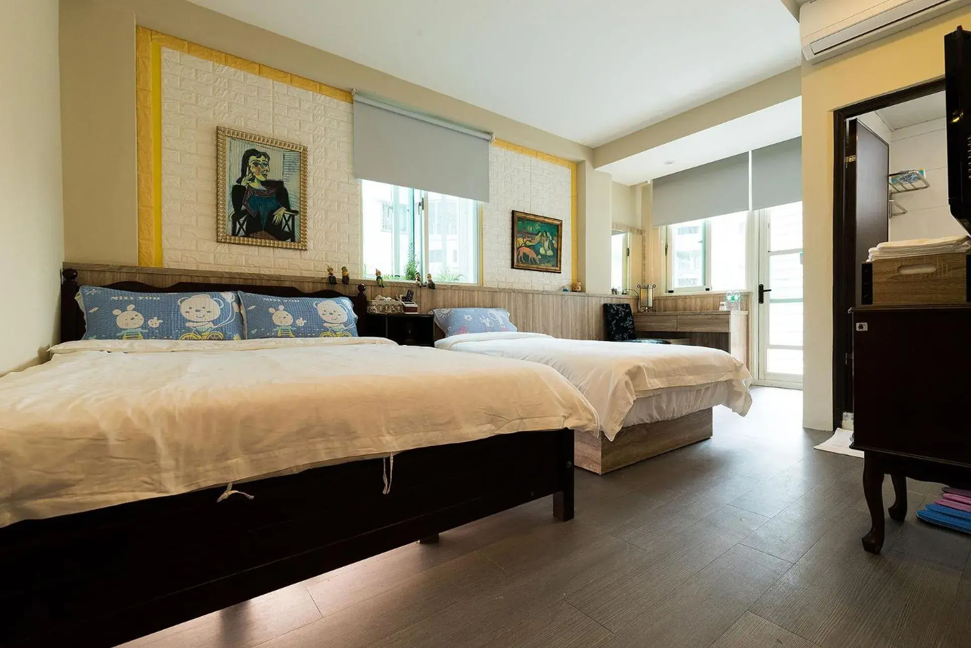 Triple Room with Terrace in Yi Jing BnB Triple Room with Terrace in Yi Jing BnB