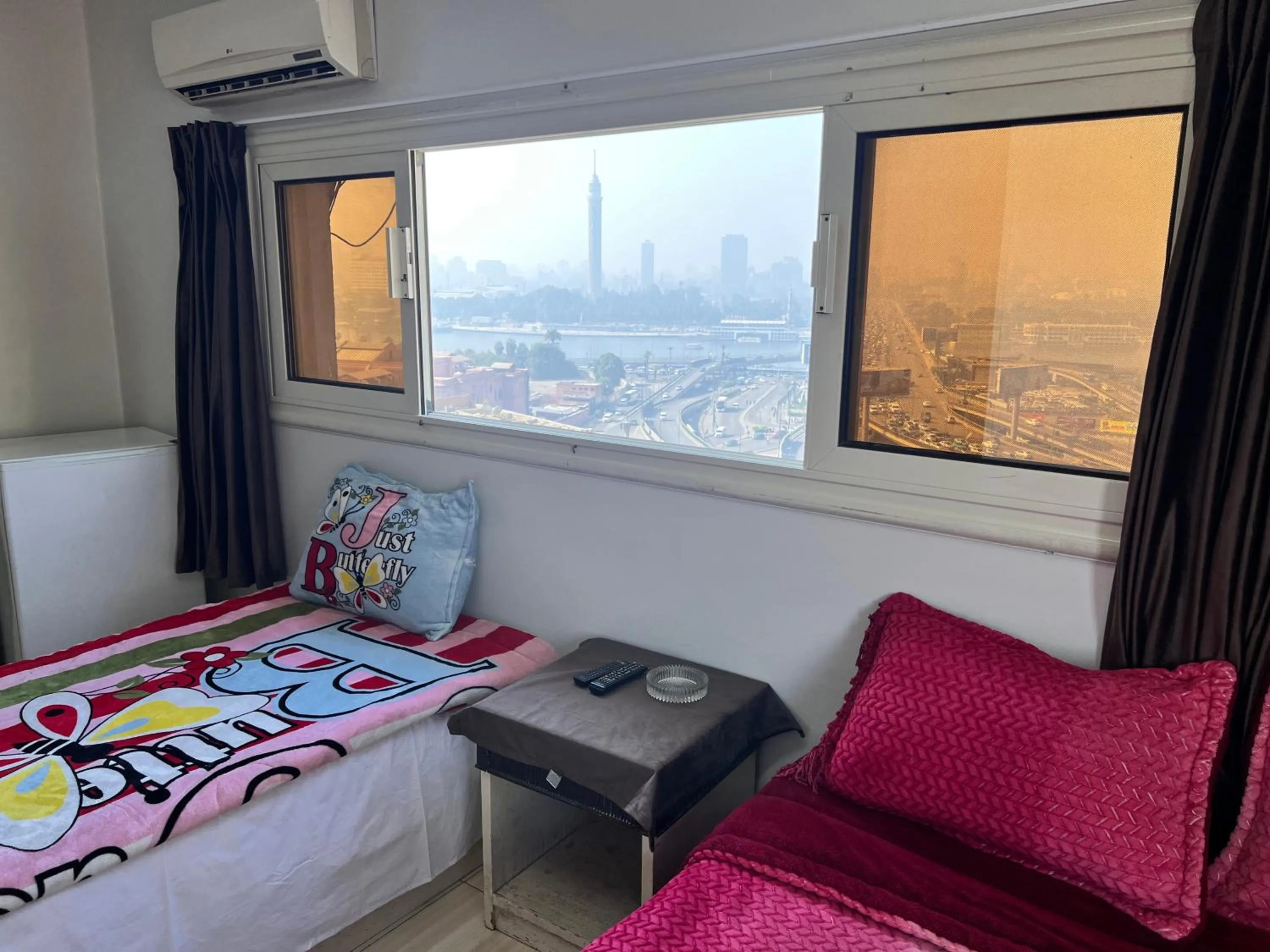 Property building, Bed in Isis Hostel 2