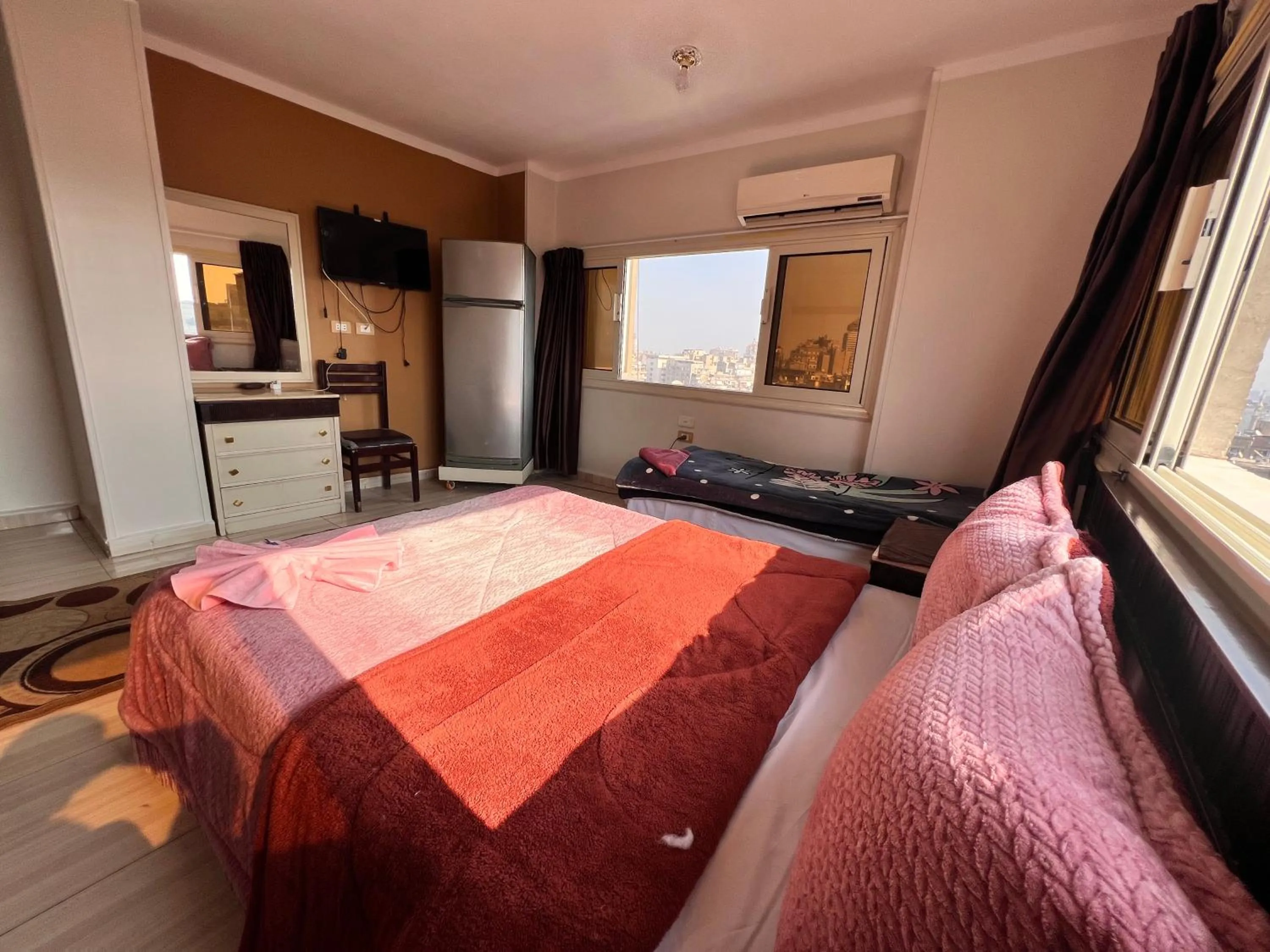 Property building, Bed in Isis Hostel 2