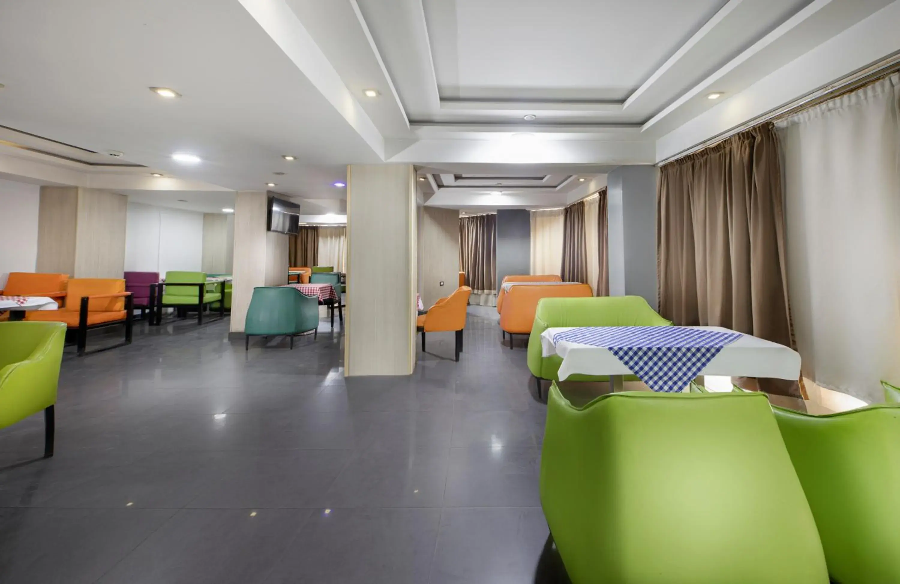 Restaurant/places to eat in Kanzy Hotel Cairo Restaurant/places to eat in Kanzy Hotel Cairo