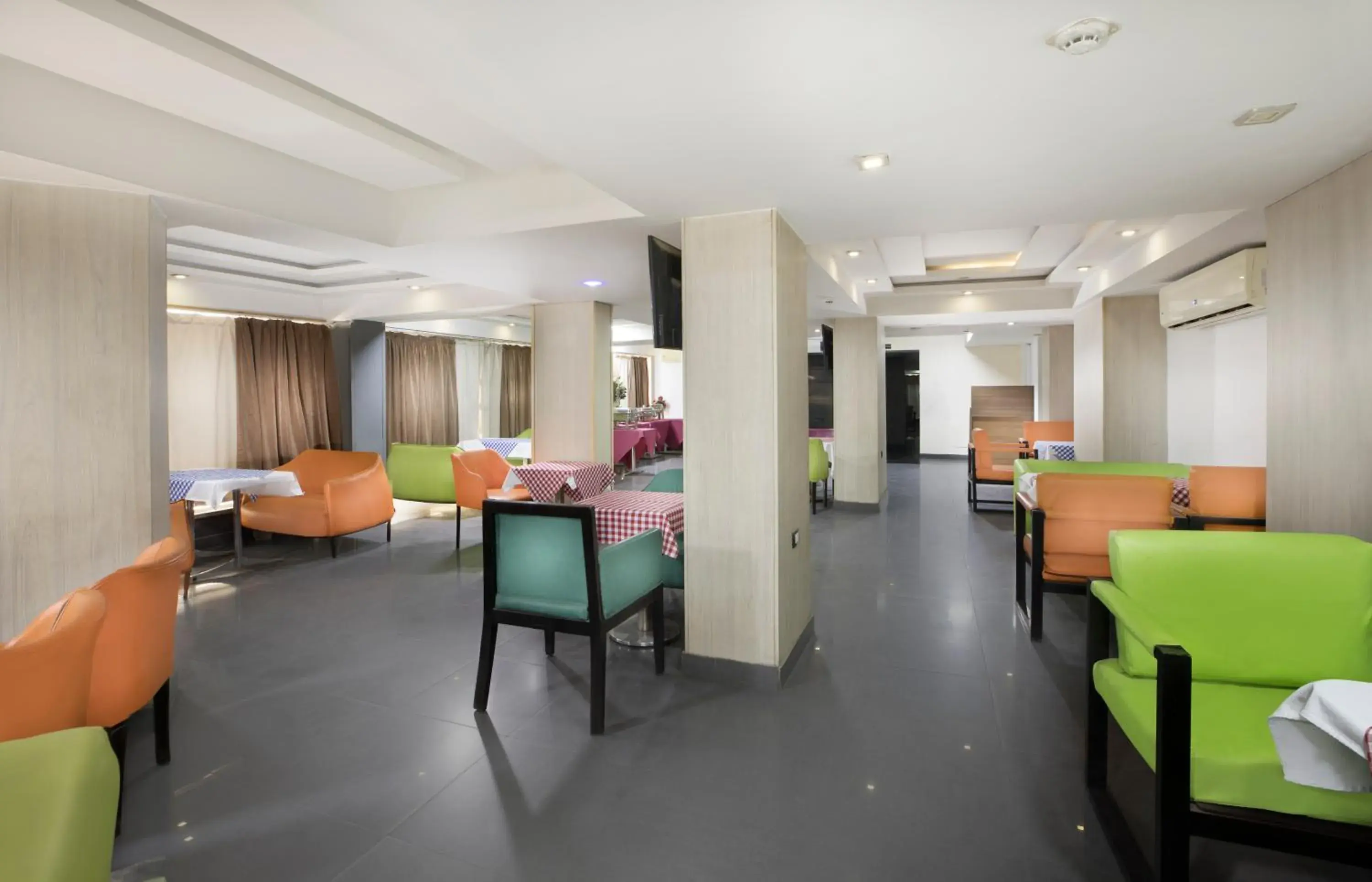 Restaurant/places to eat in Kanzy Hotel Cairo Restaurant/places to eat in Kanzy Hotel Cairo