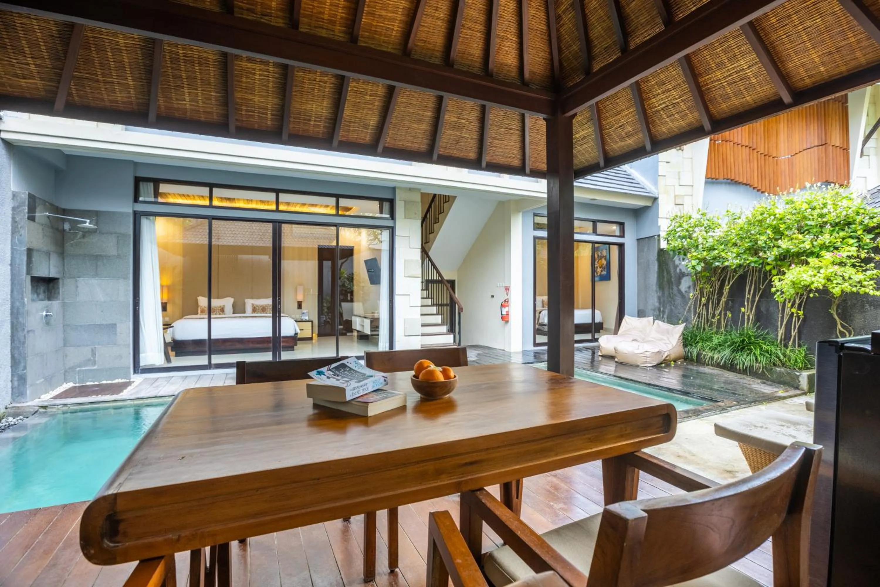 Dining area in La Paradis Villa