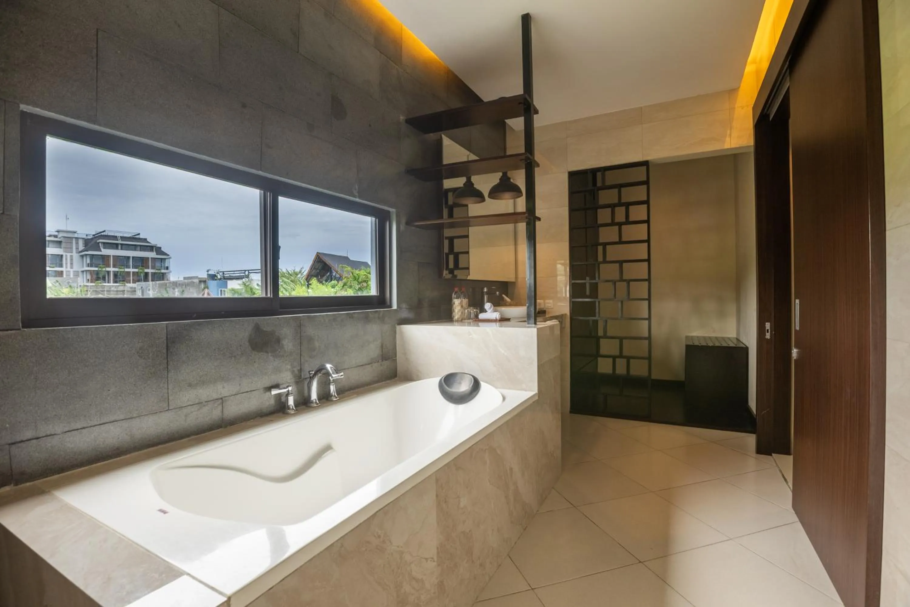 Bathroom in La Paradis Villa