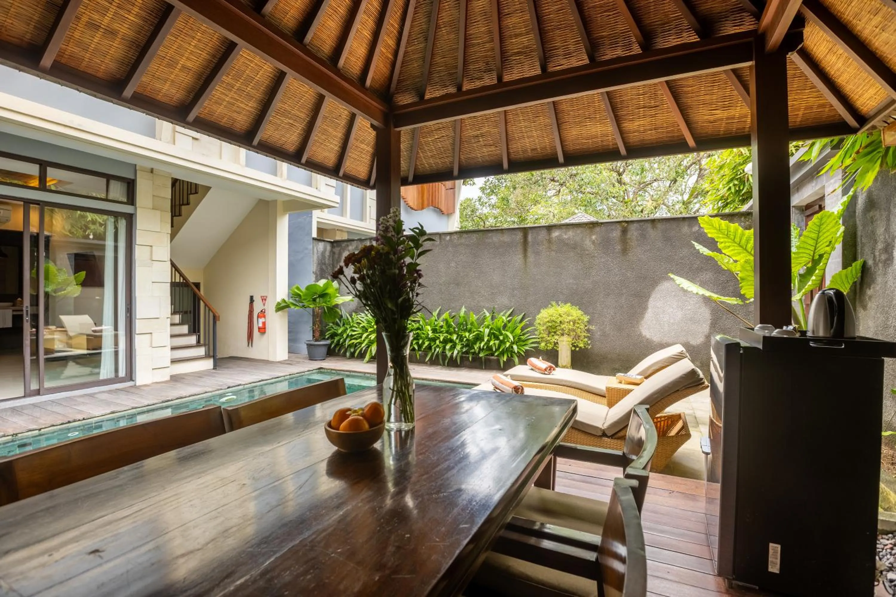 Dining area in La Paradis Villa