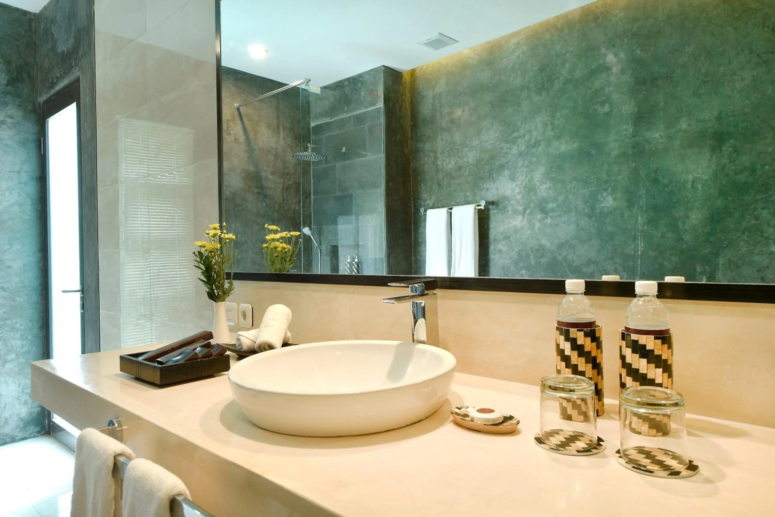 Shower in La Paradis Villa