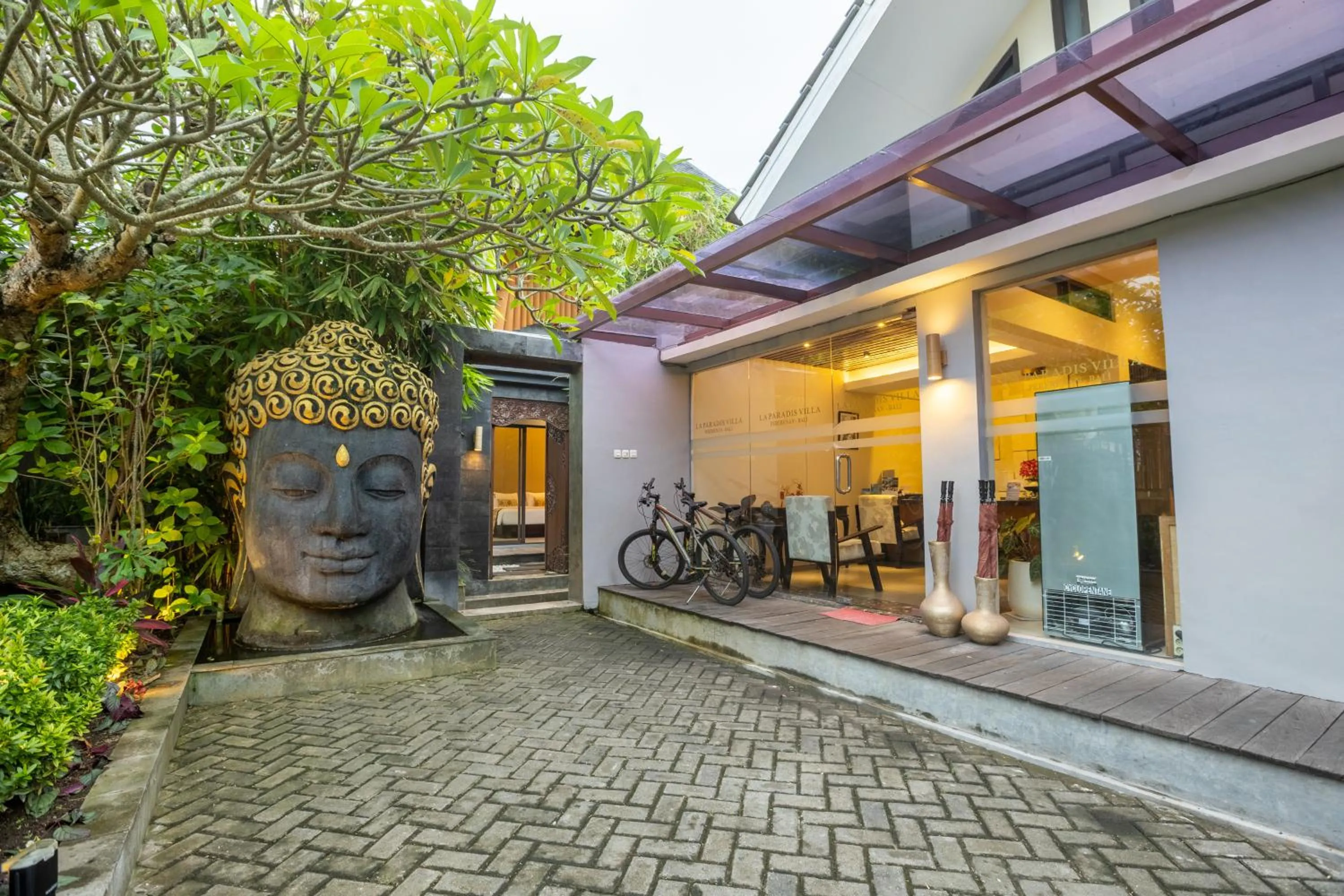 Property building in La Paradis Villa