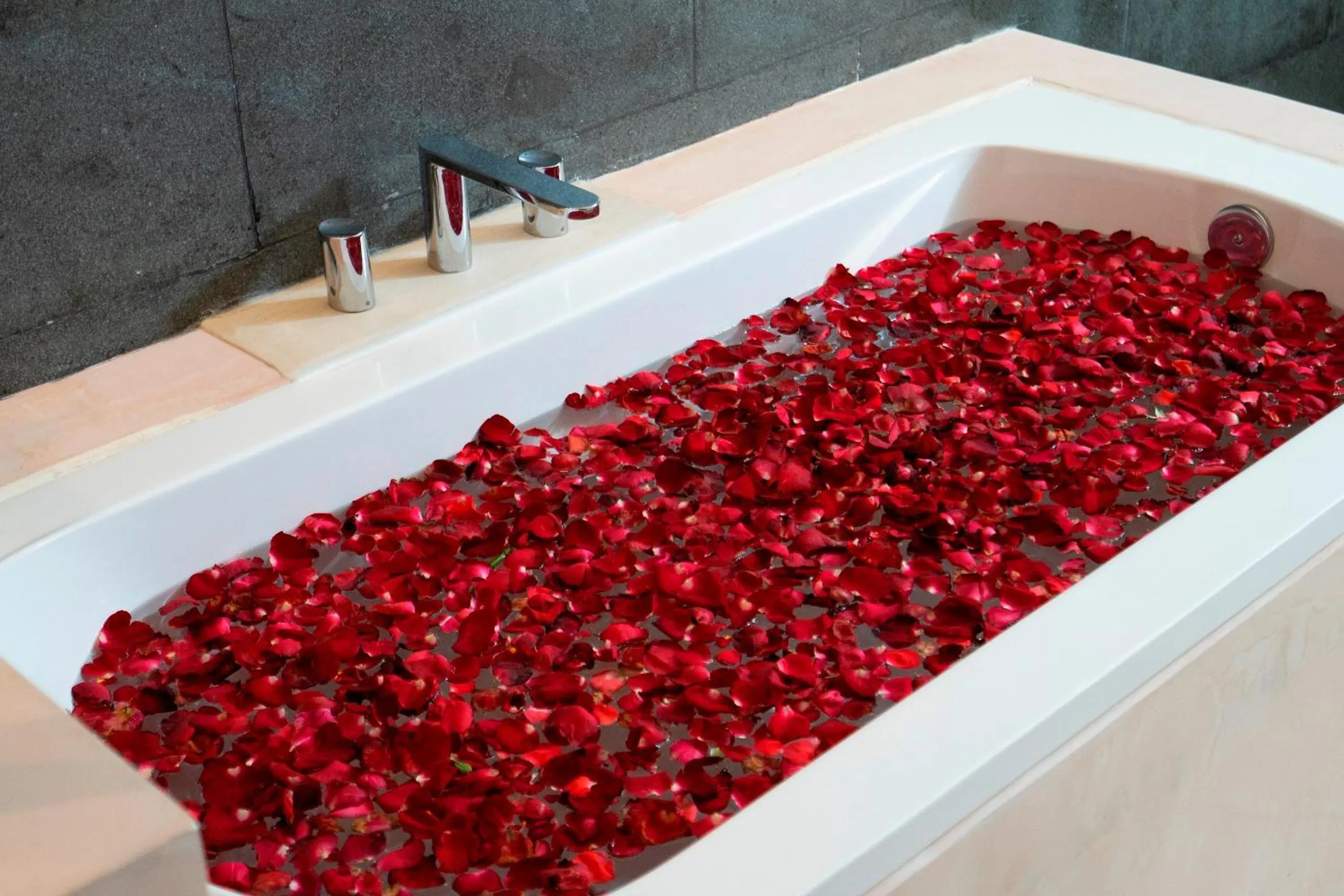 Bathroom in La Paradis Villa