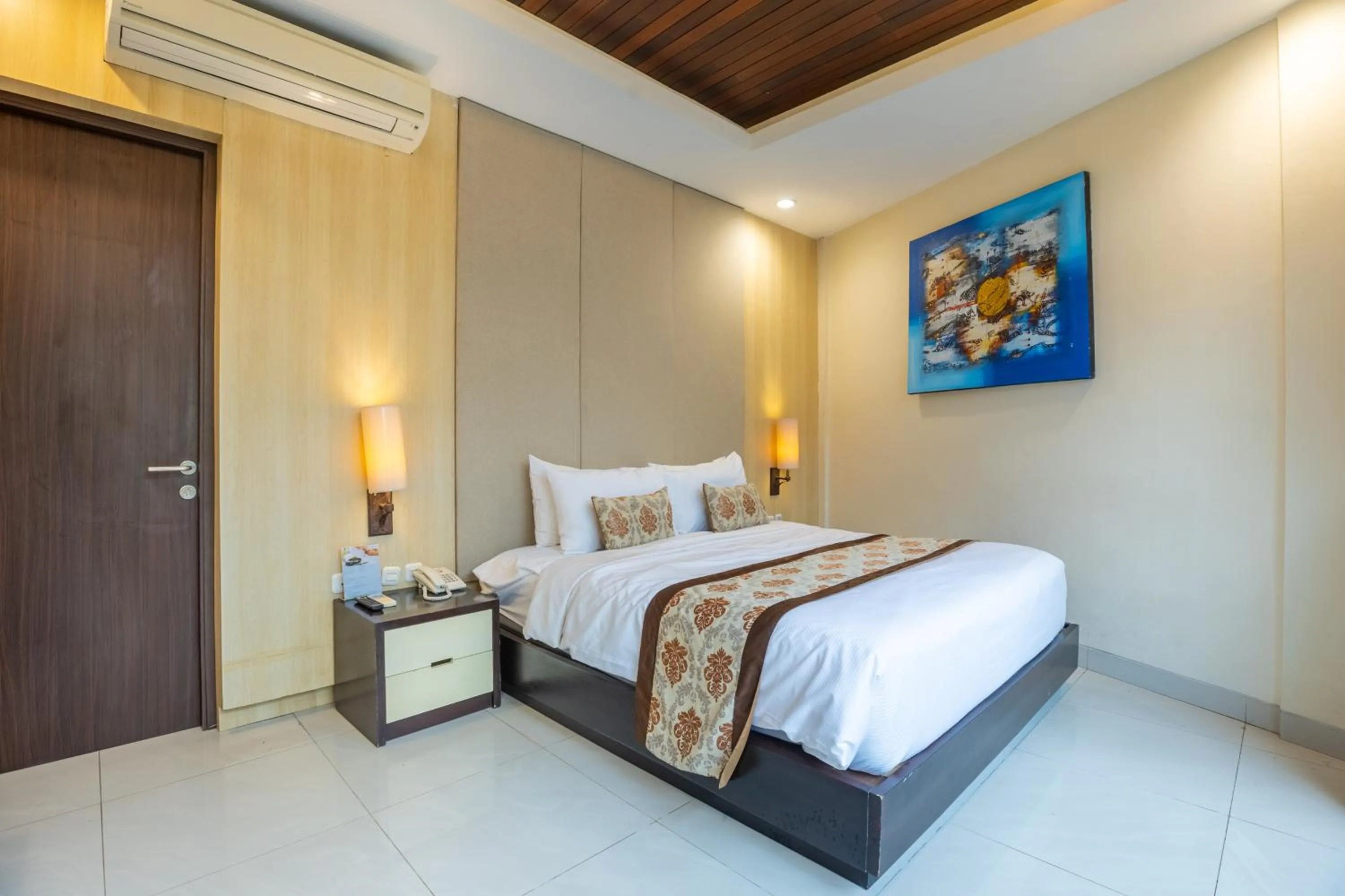 Bed in La Paradis Villa