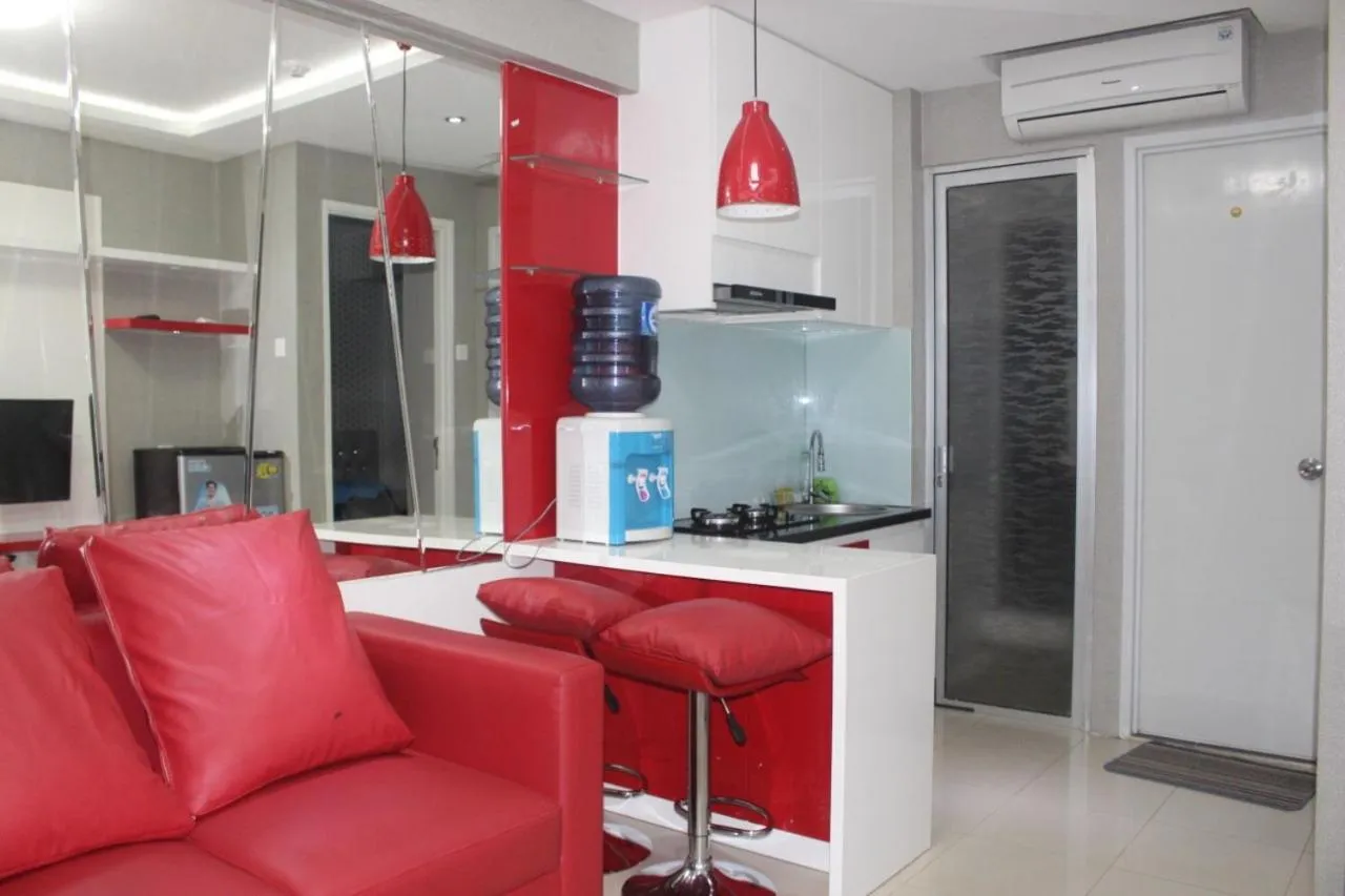 Channel Stay @ Bassura City Apartment