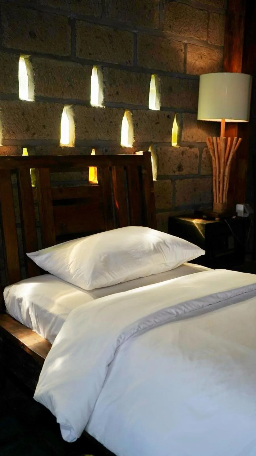 Bed in Pondok Pitaya Balian Hotel