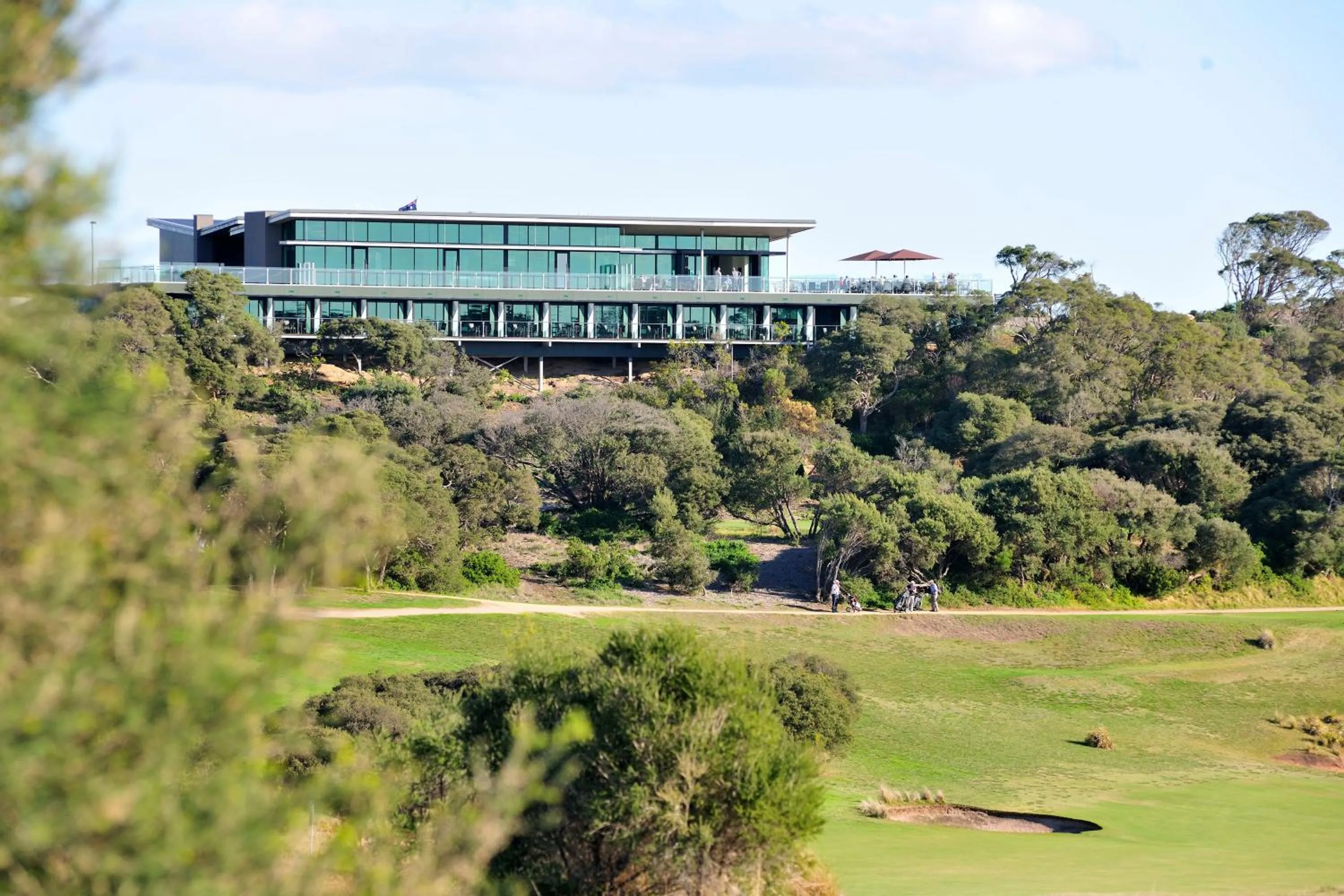 Property building in Mercure Portsea & Portsea Golf Club