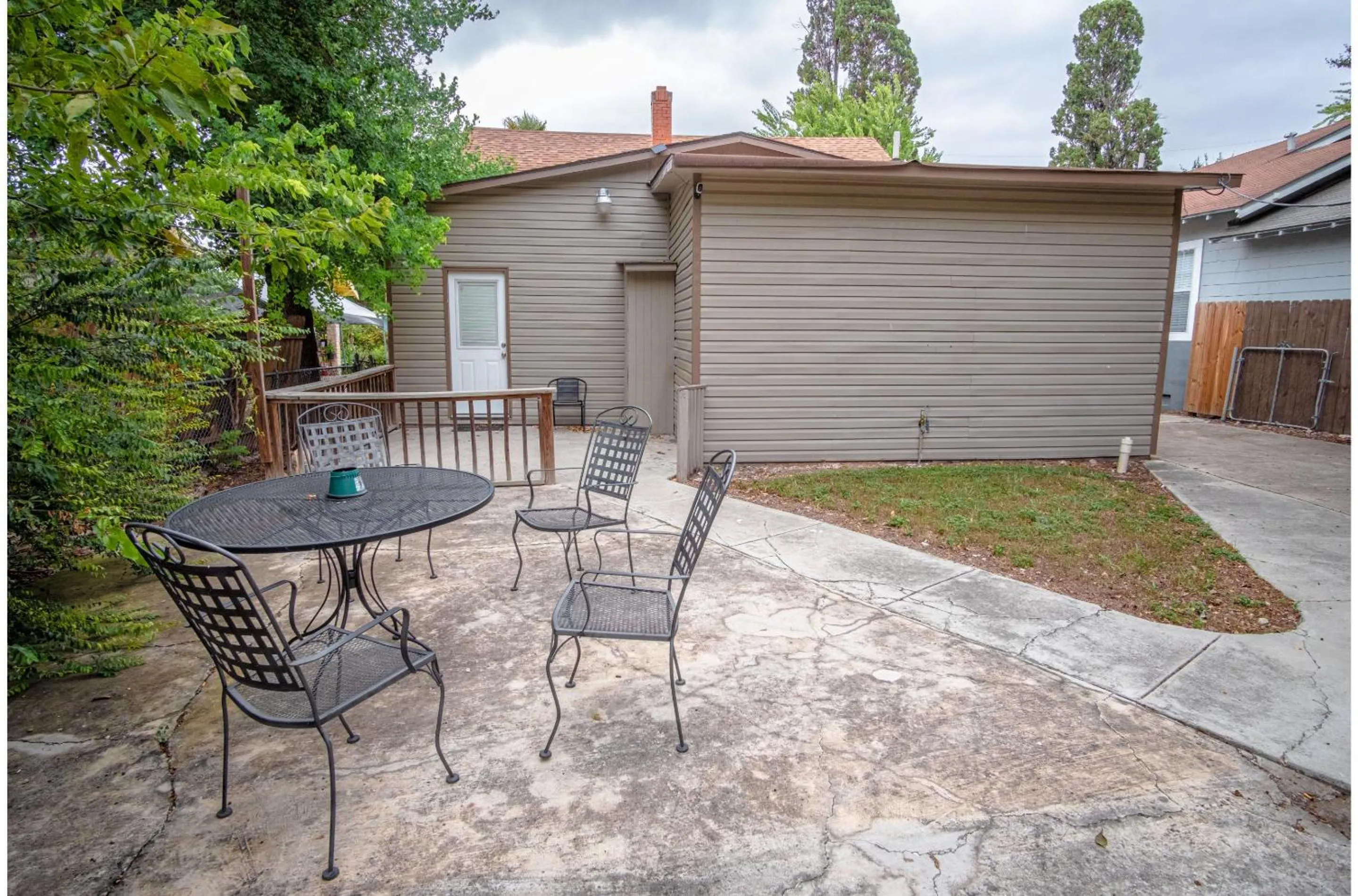 Garden in Florida St Nice Remodeled 3BR/2BA Near Downtown