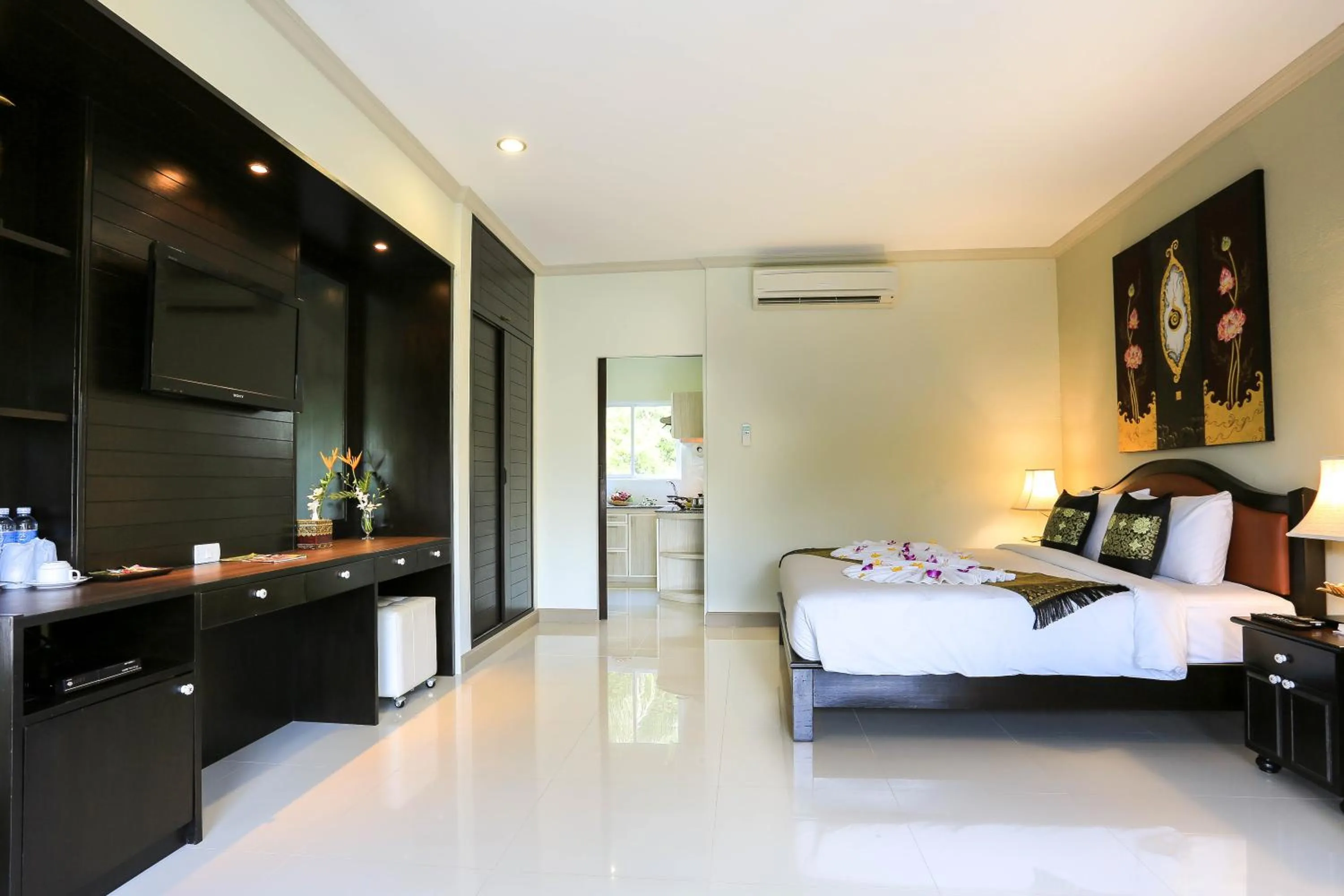 Bedroom, Bed in Naka Resort