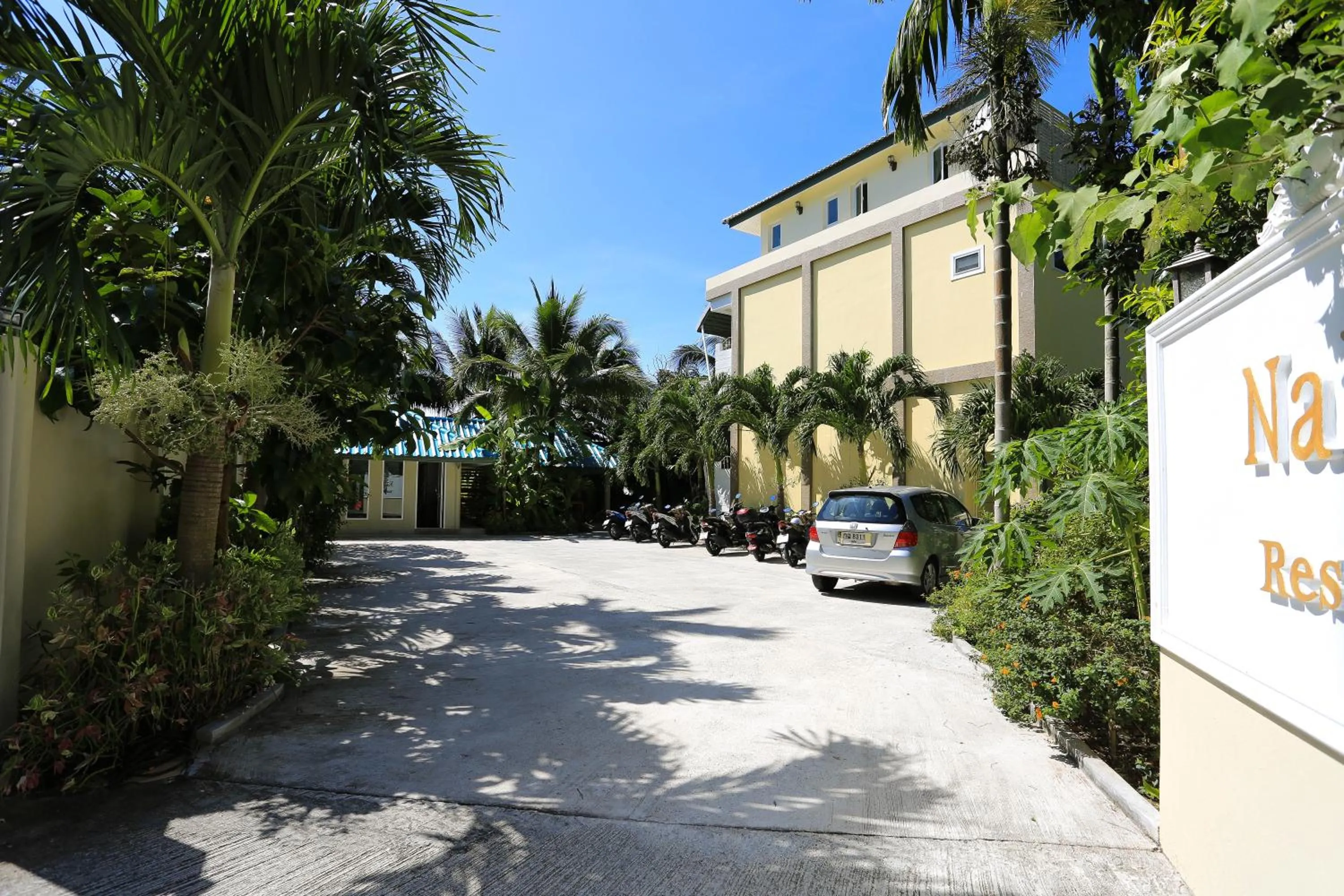 Area and facilities in Naka Resort