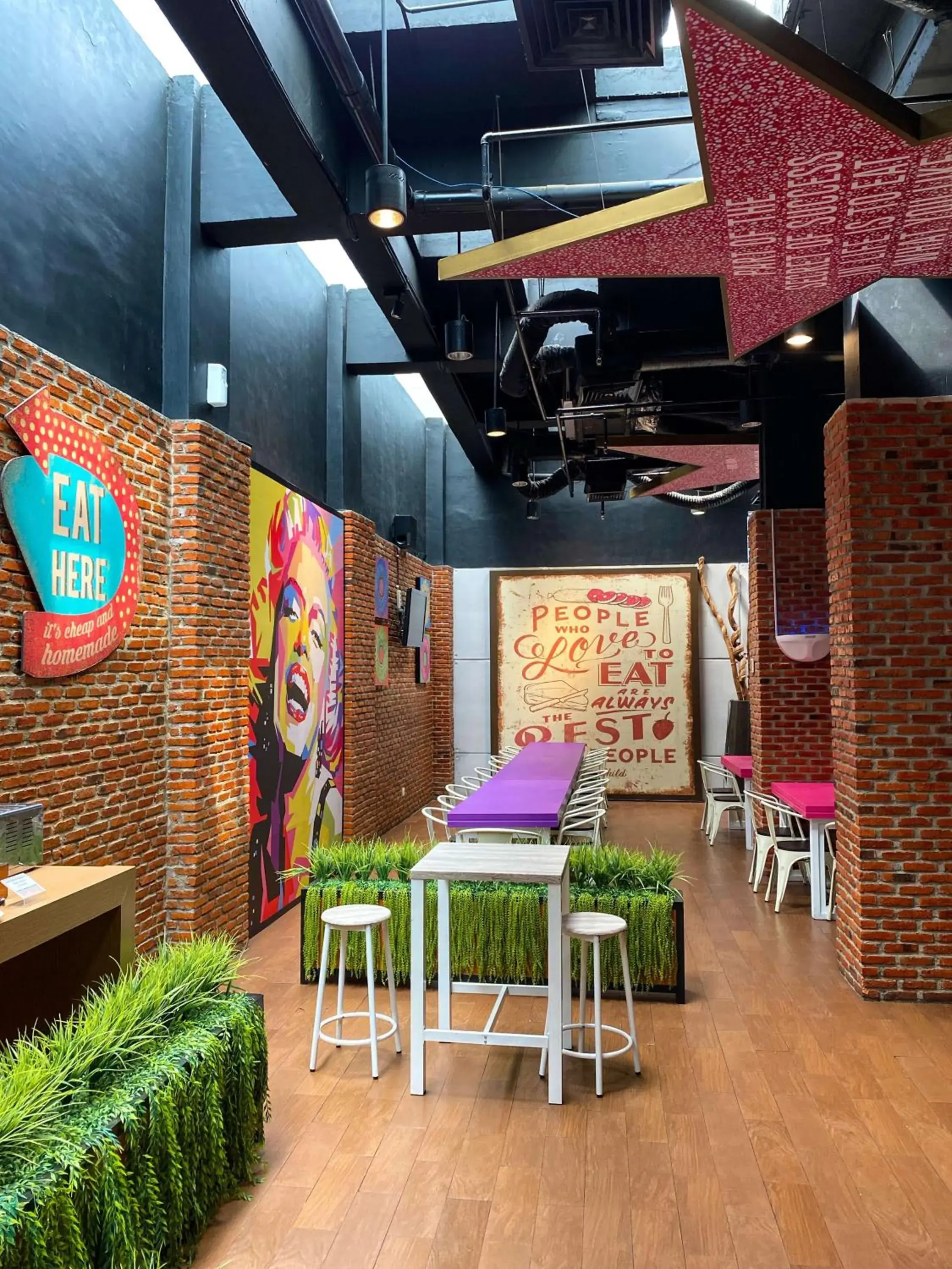 Restaurant/places to eat in Fame Hotel Gading Serpong Restaurant/places to eat in Fame Hotel Gading Serpong