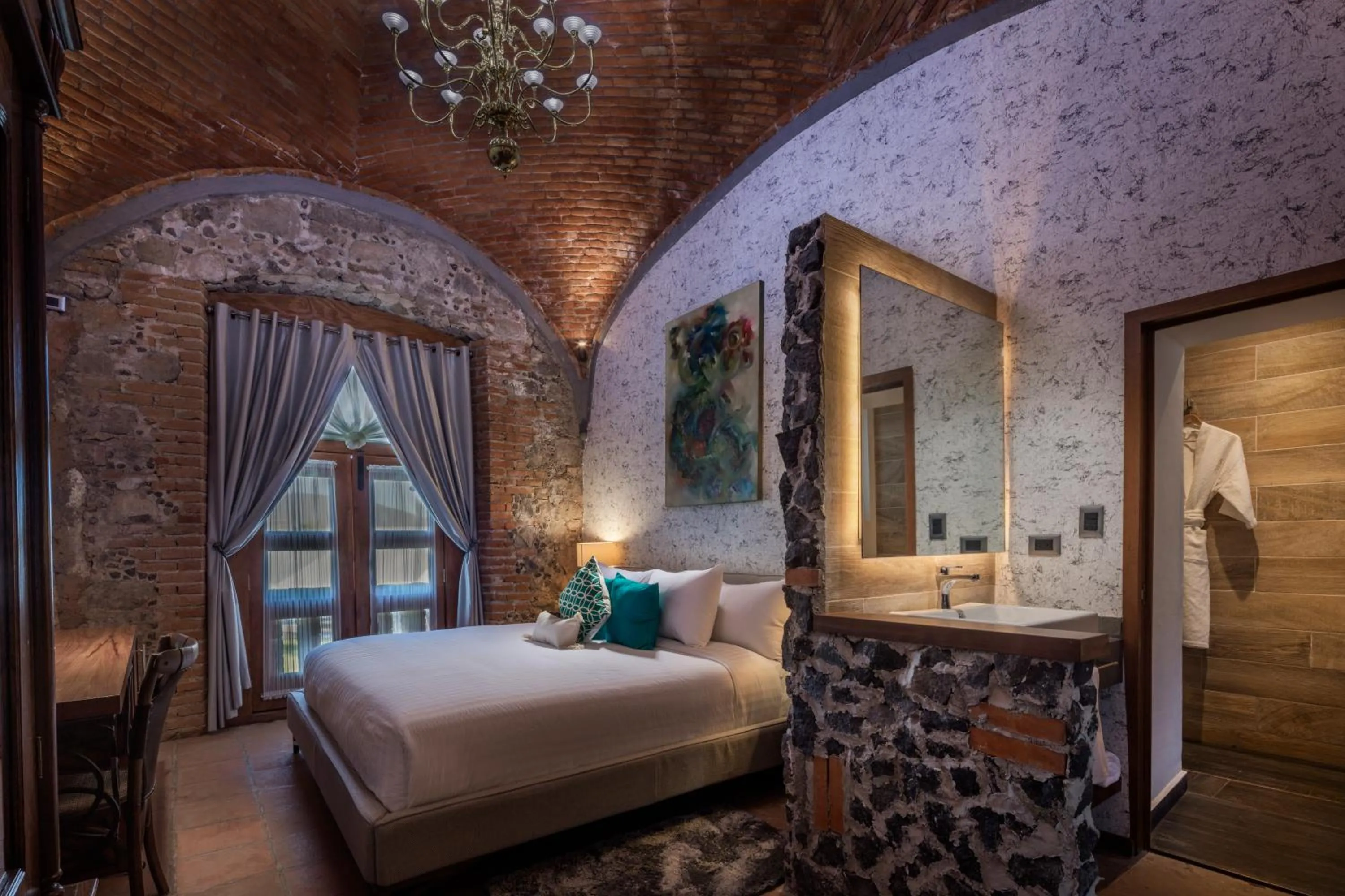 Bed in Hacienda Santo Cristo Hotel & Spa - Adults Only