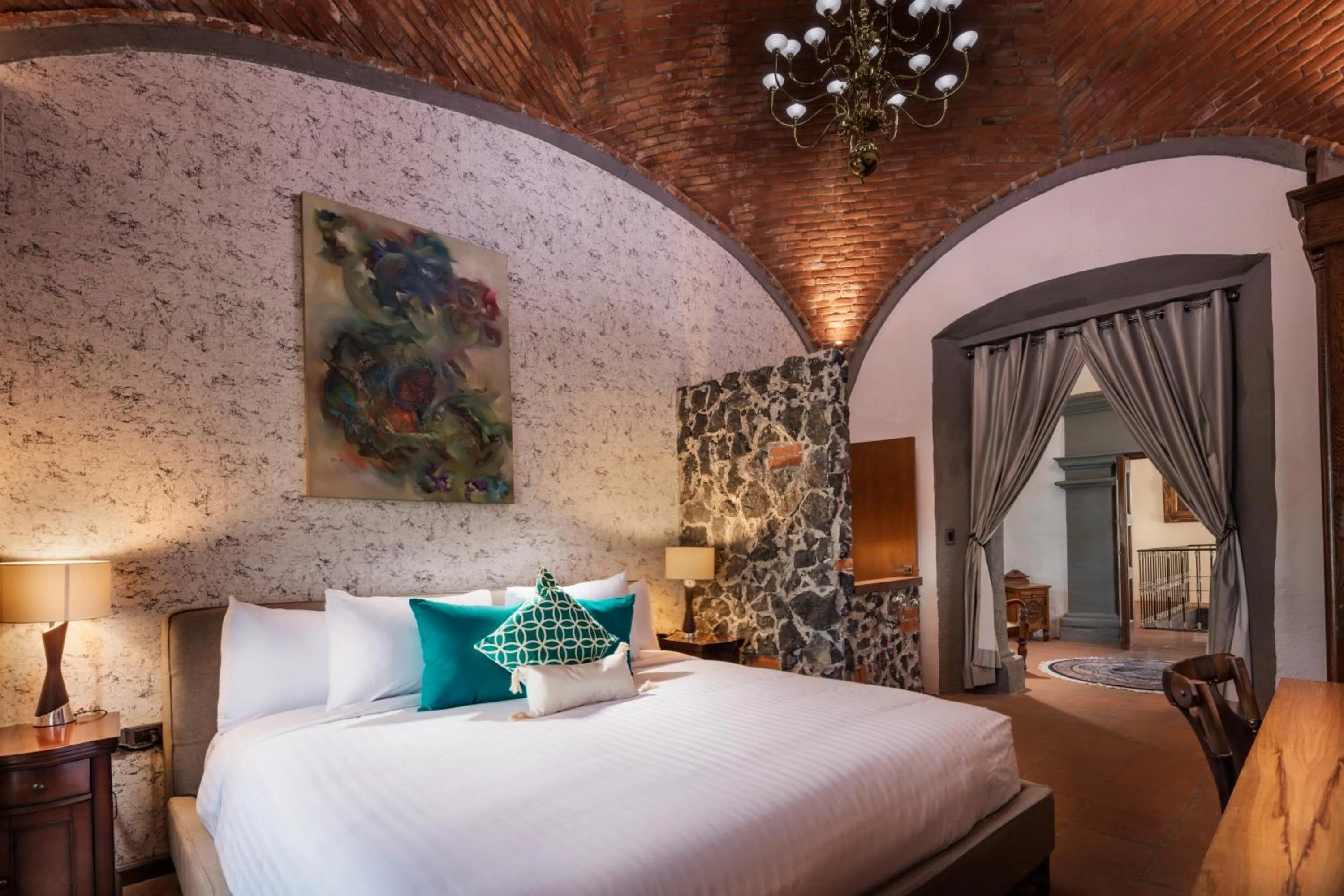 Bed in Hacienda Santo Cristo Hotel & Spa - Adults Only