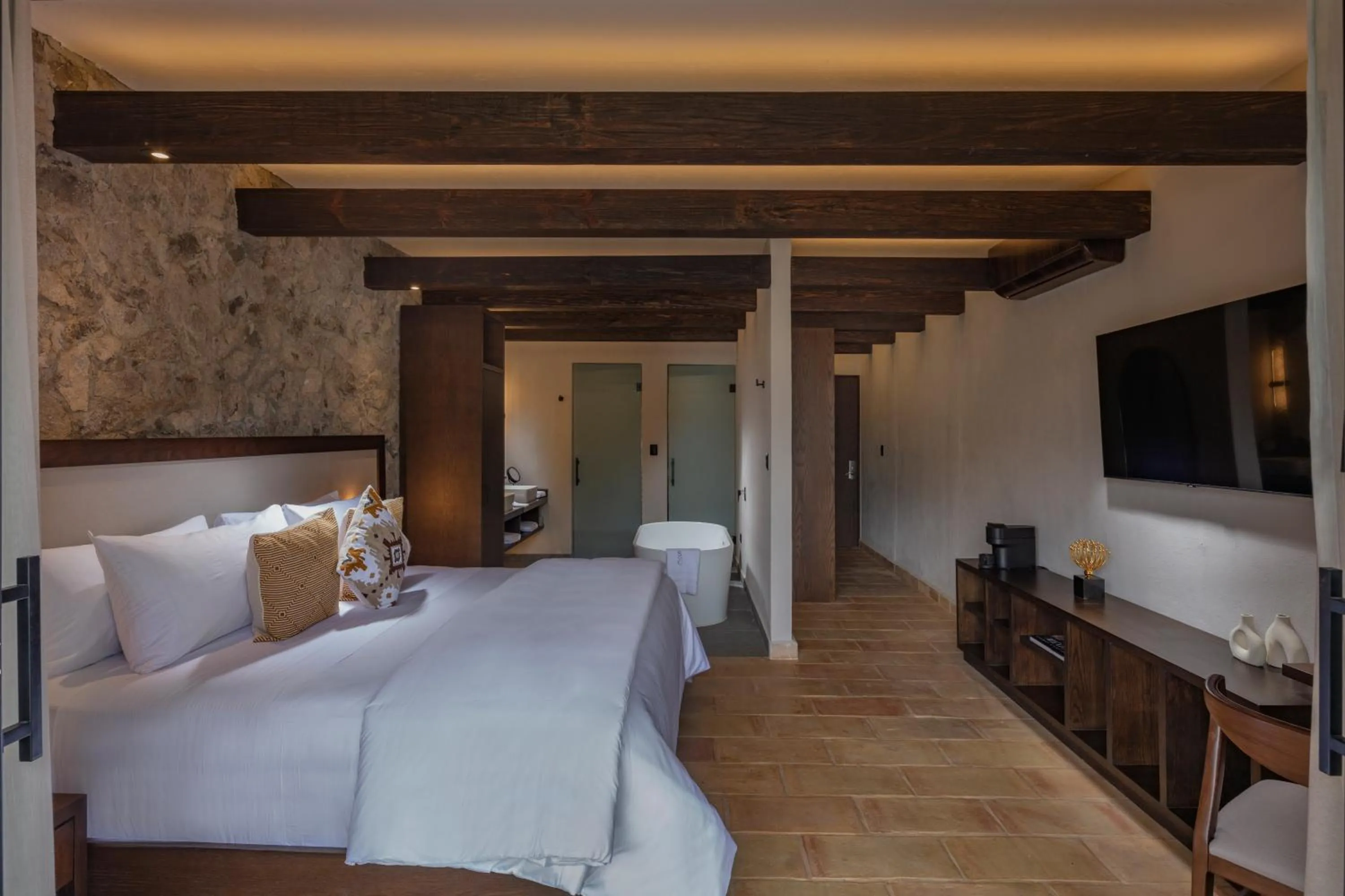 Bed in Hacienda Santo Cristo Hotel & Spa - Adults Only