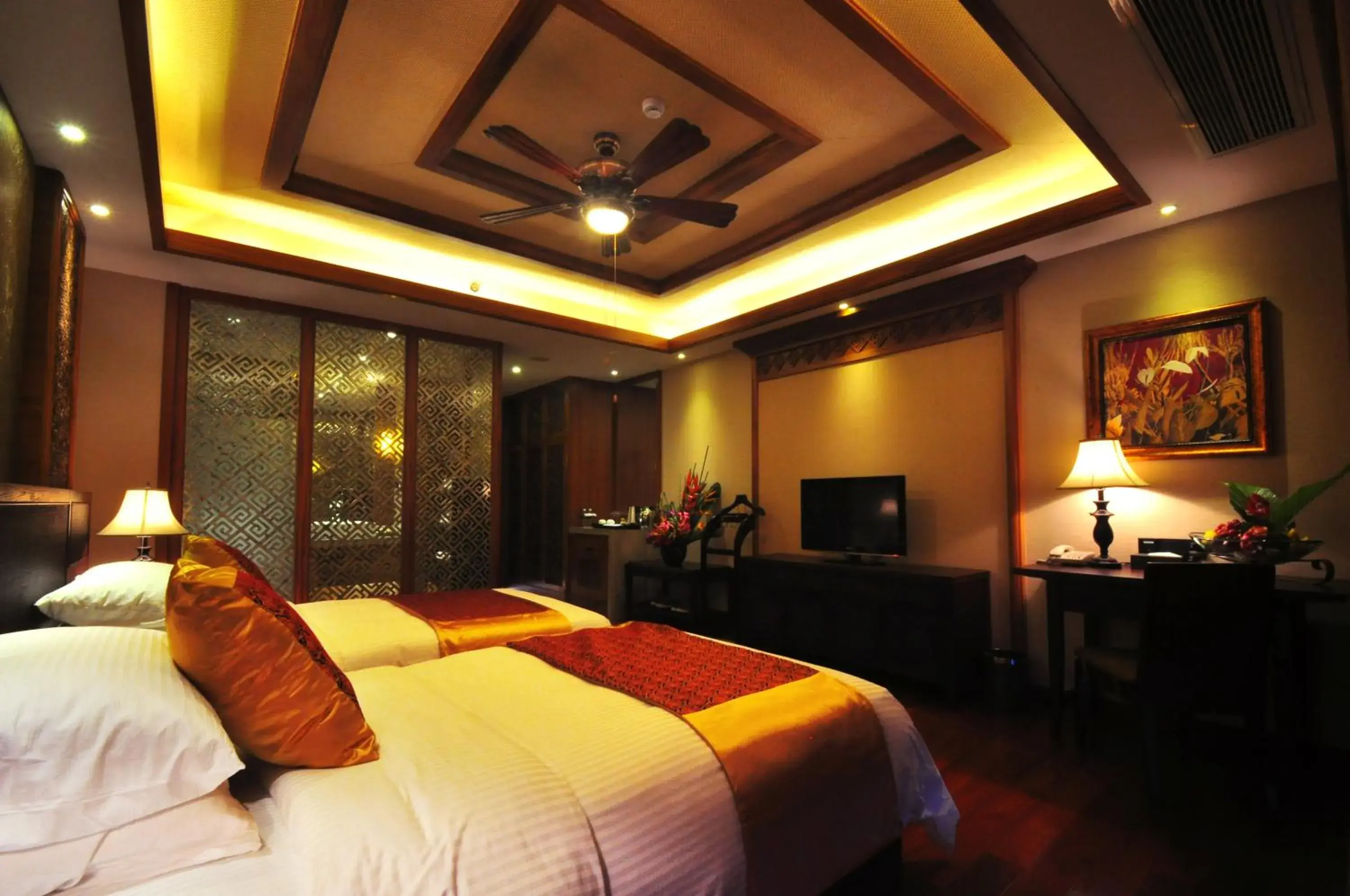 Bed in ZhongAo Hotel Shimei Bay Bed in ZhongAo Hotel Shimei Bay