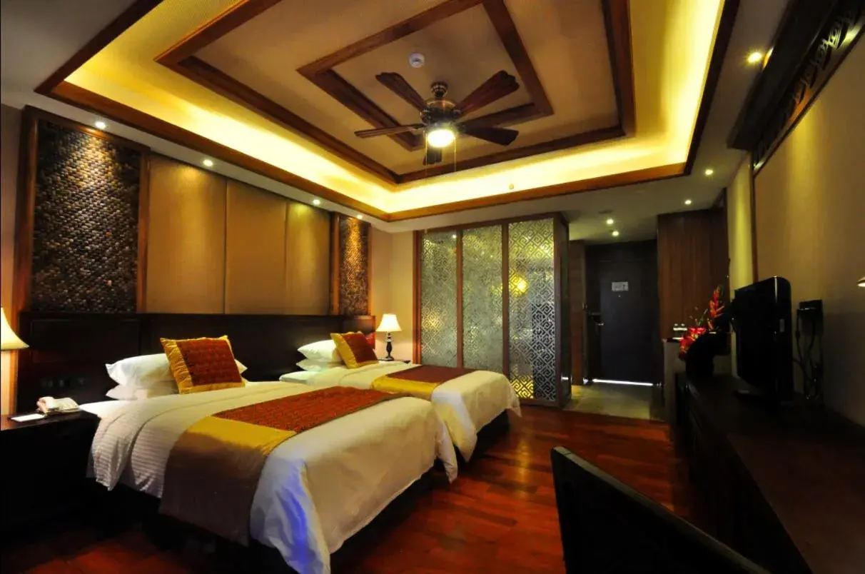 Bed in ZhongAo Hotel Shimei Bay Bed in ZhongAo Hotel Shimei Bay