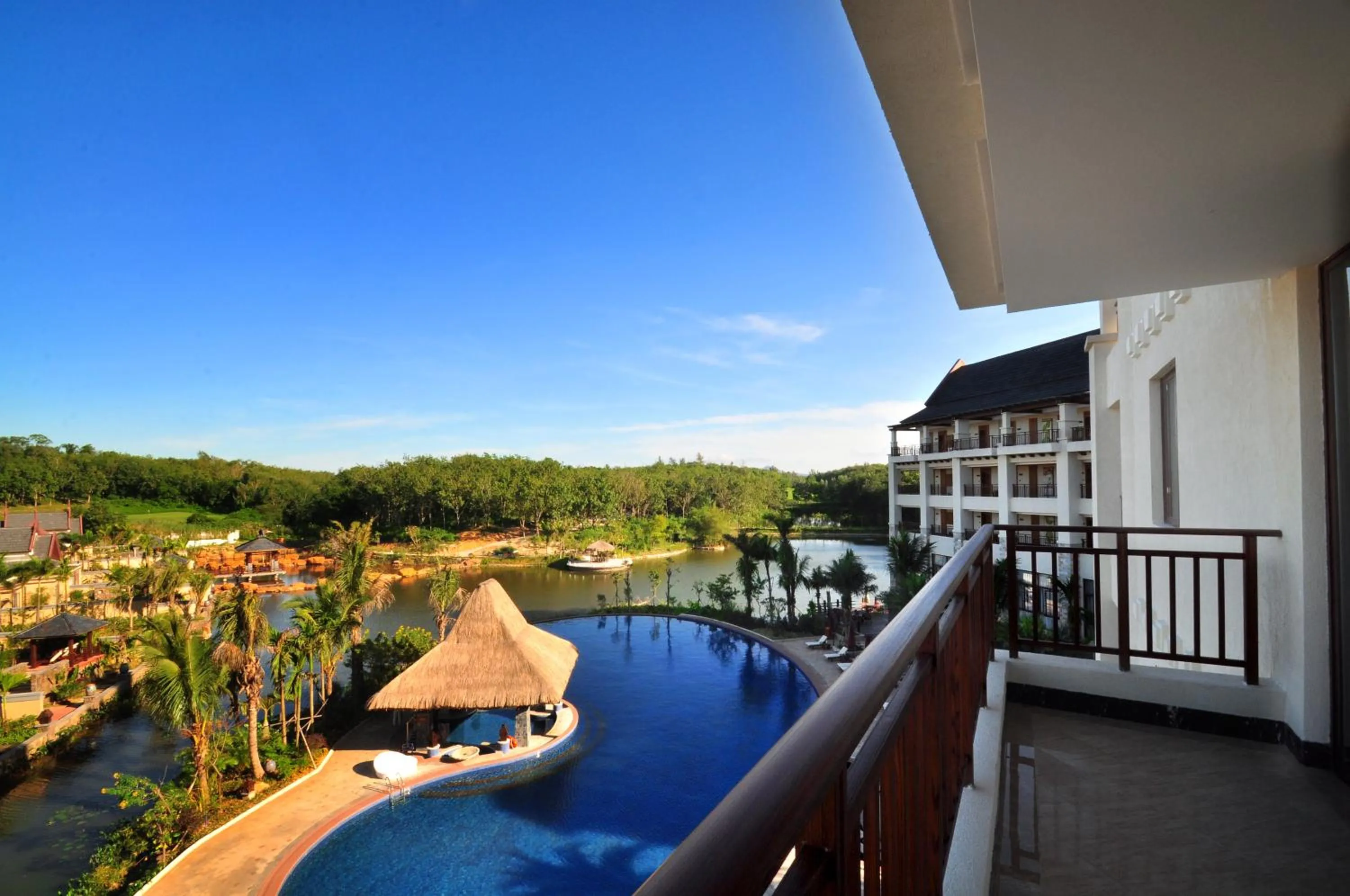 Swimming pool in ZhongAo Hotel Shimei Bay