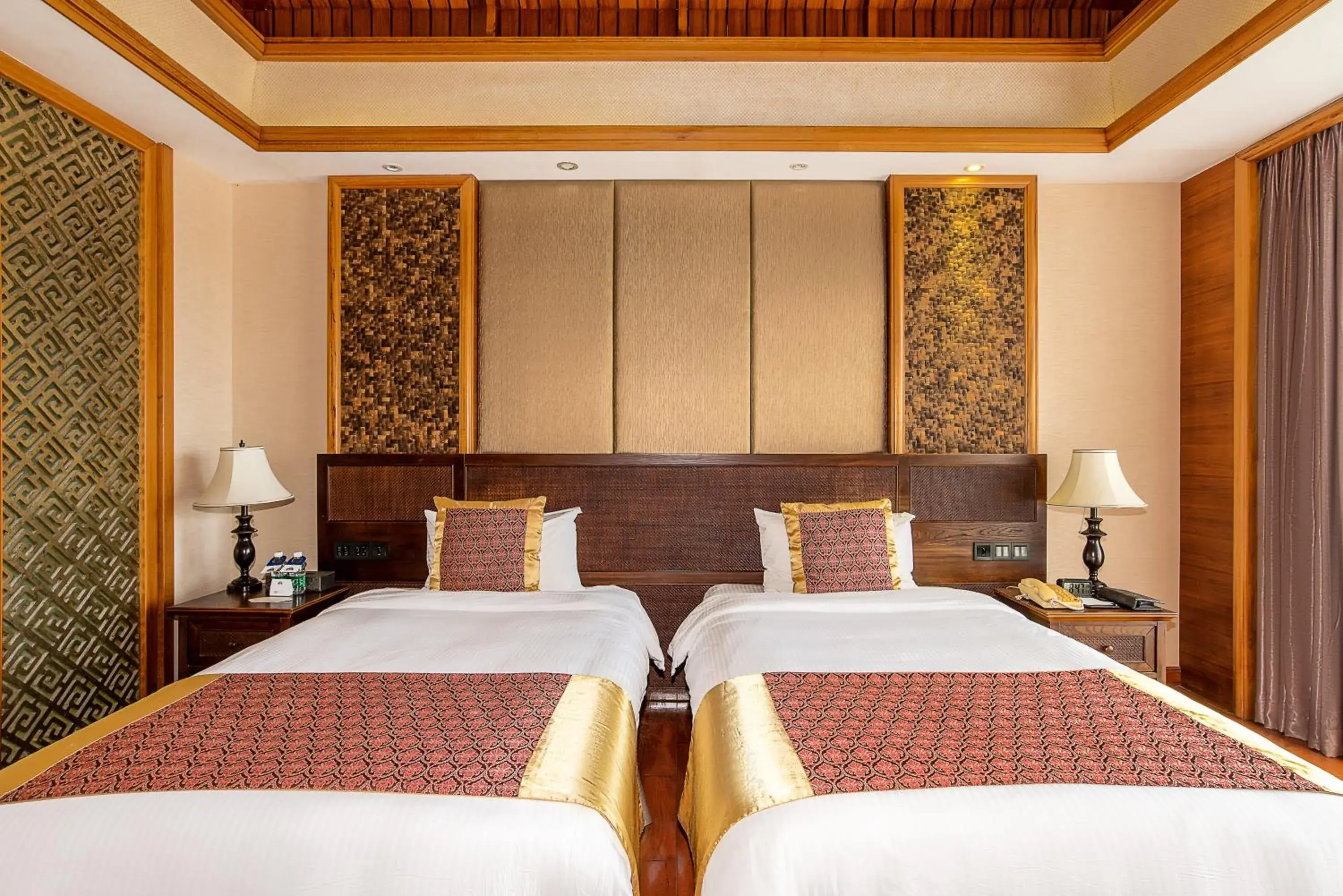 Bed in ZhongAo Hotel Shimei Bay Bed in ZhongAo Hotel Shimei Bay