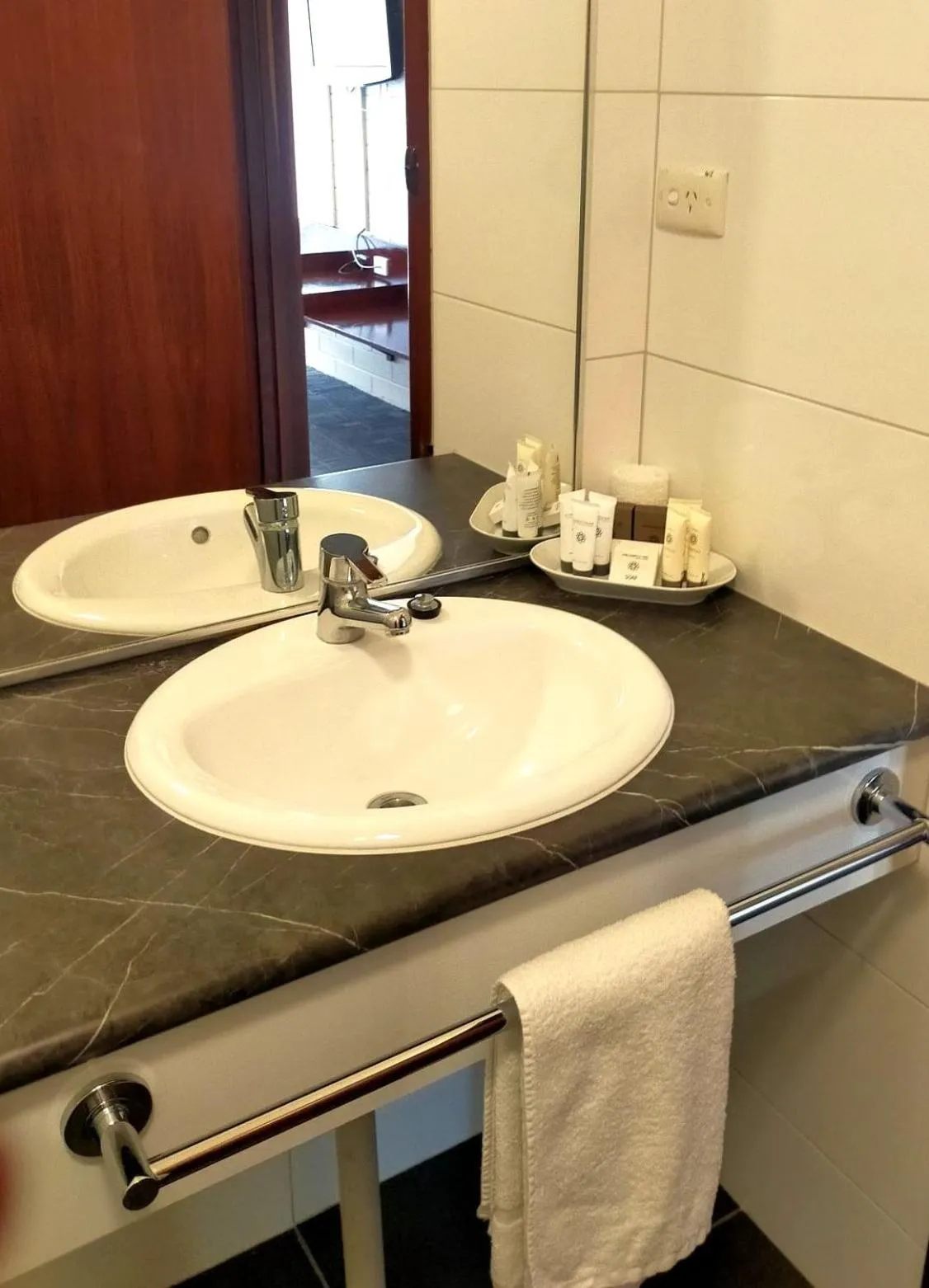 Bathroom in Bayview Motel