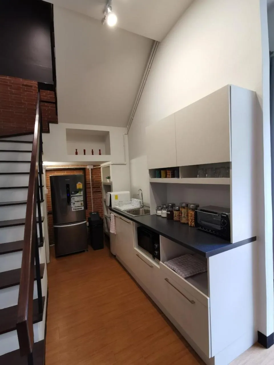 stove in A Bangkok Journey