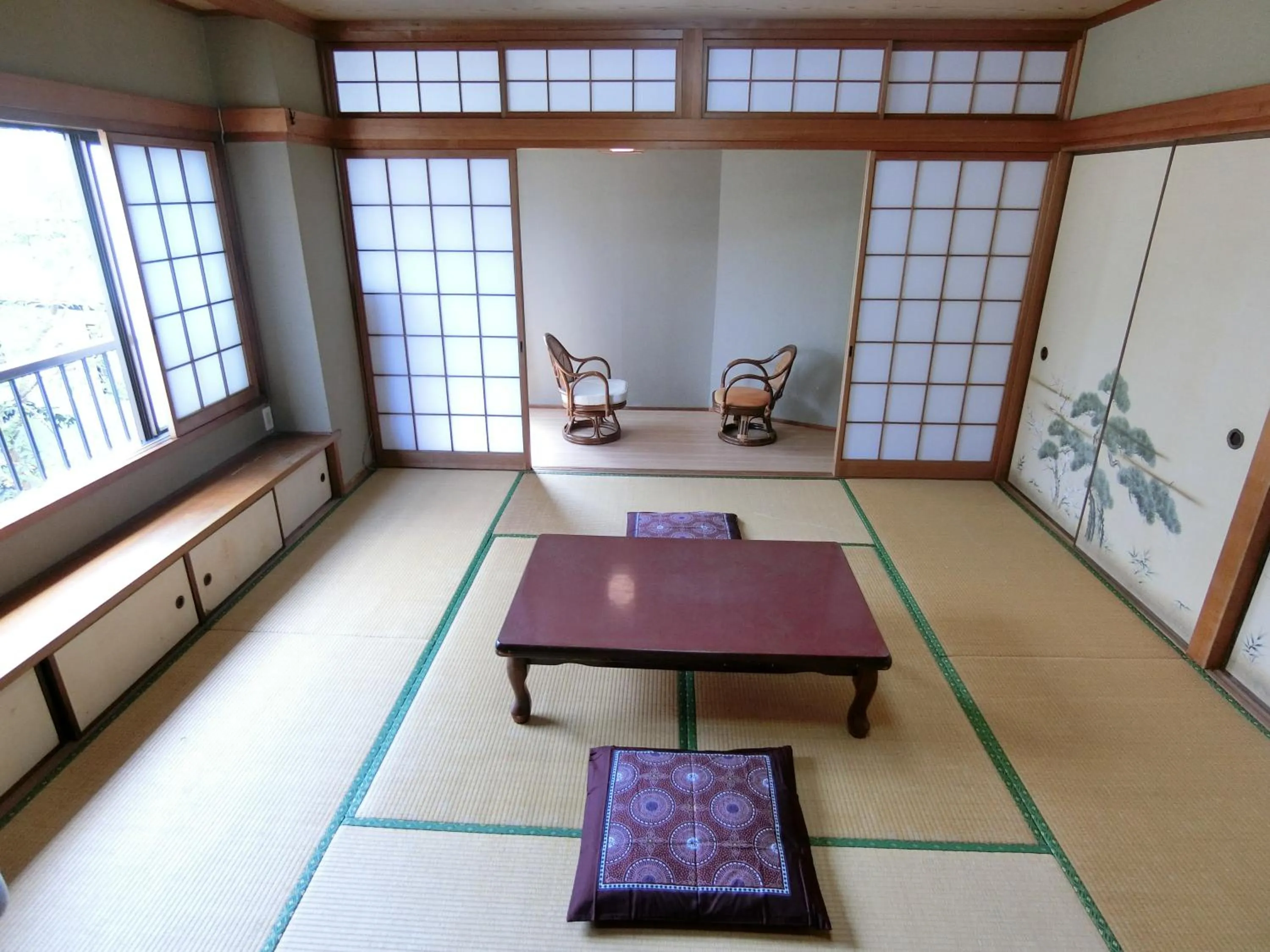 Photo of the whole room in Beppu Kannawa Onsen HIROMIYA