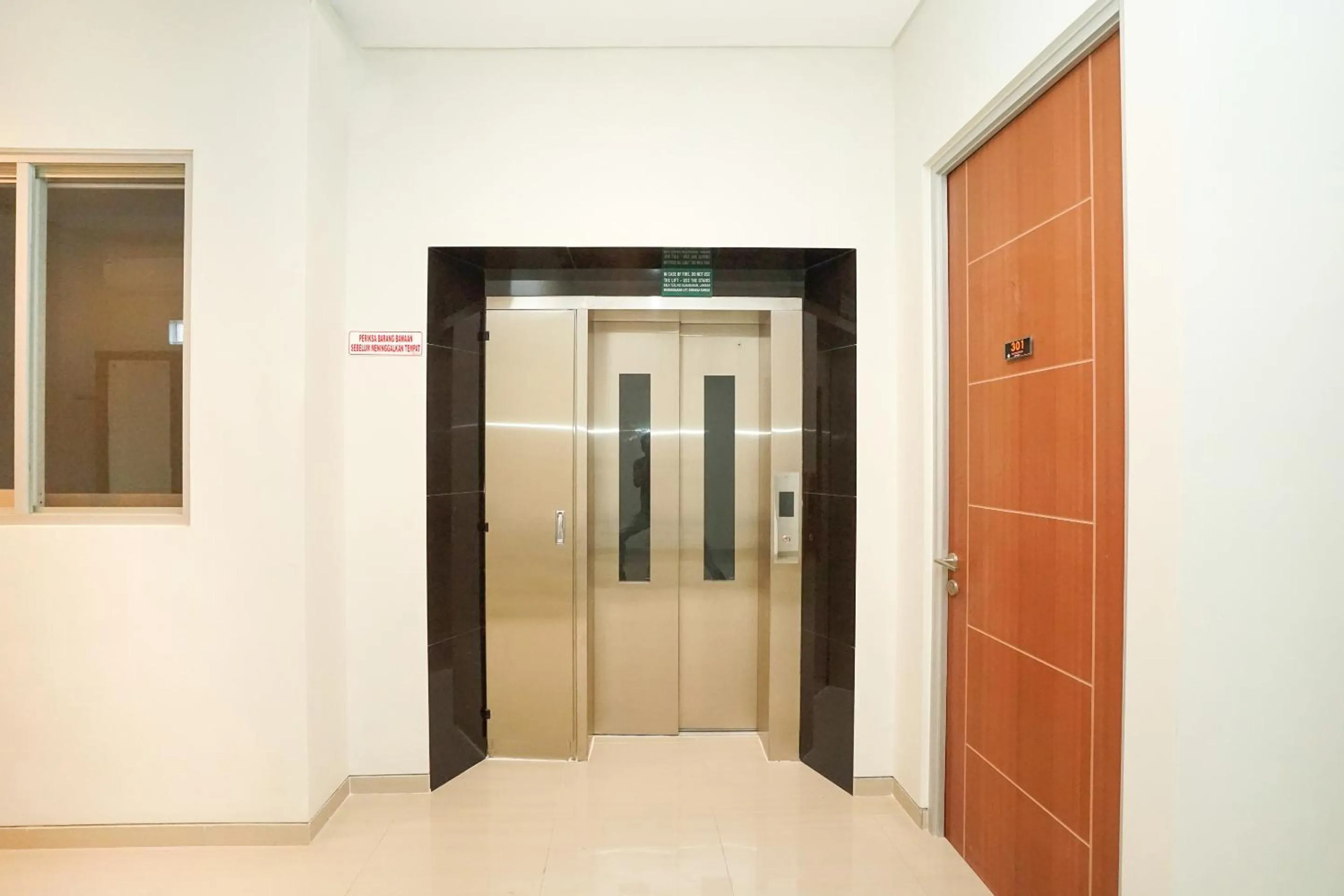 Facility for disabled guests in Super OYO Capital O 614 Graha 8 Syariah