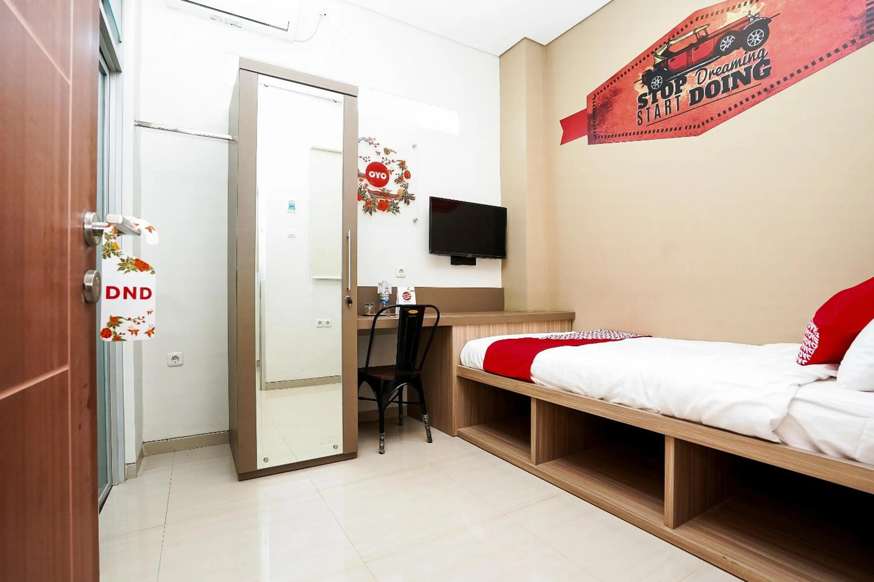 Bedroom in Super OYO Capital O 614 Graha 8 Syariah