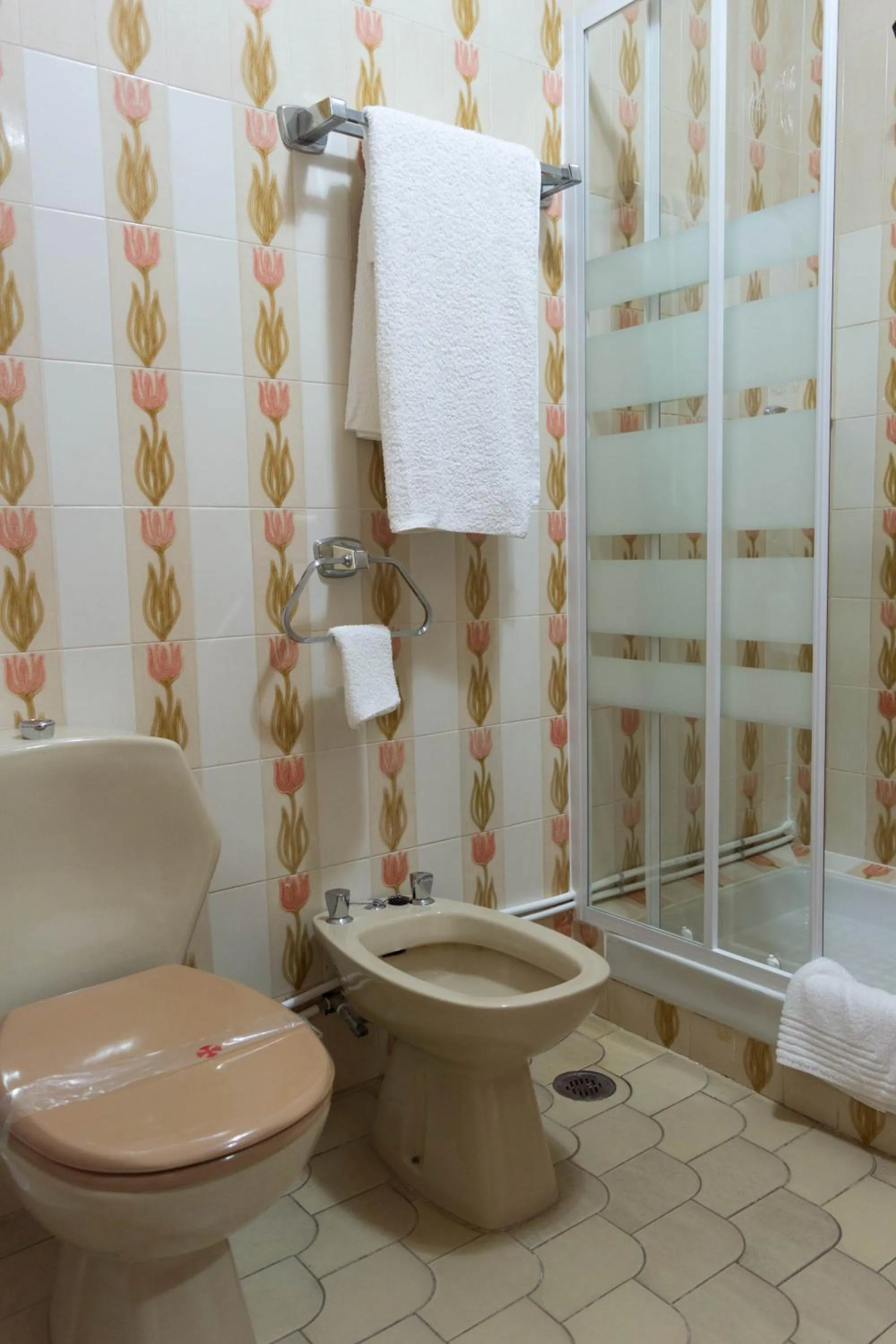 Bathroom in Hotel Galicia