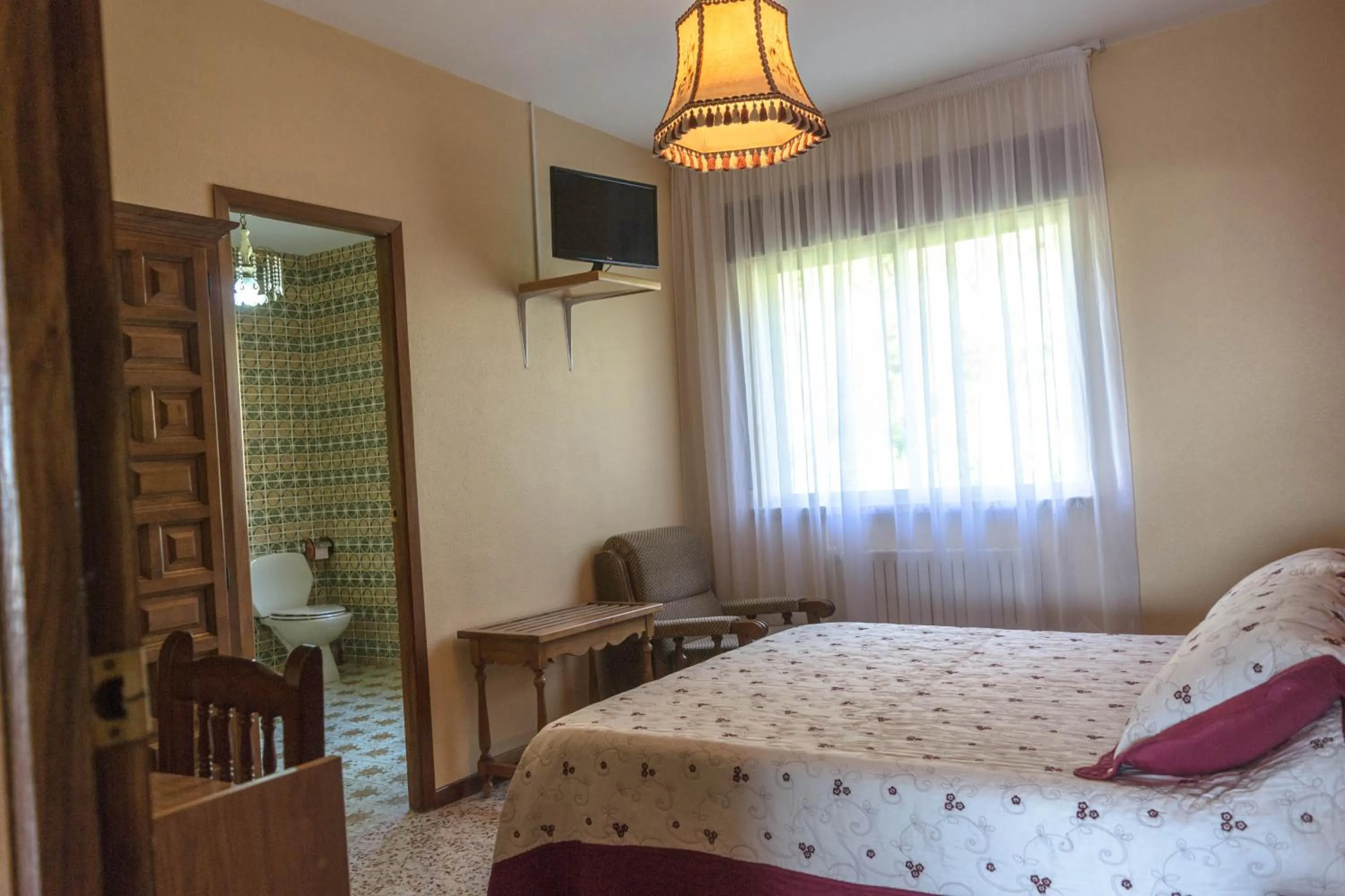 Photo of the whole room in Hotel Galicia