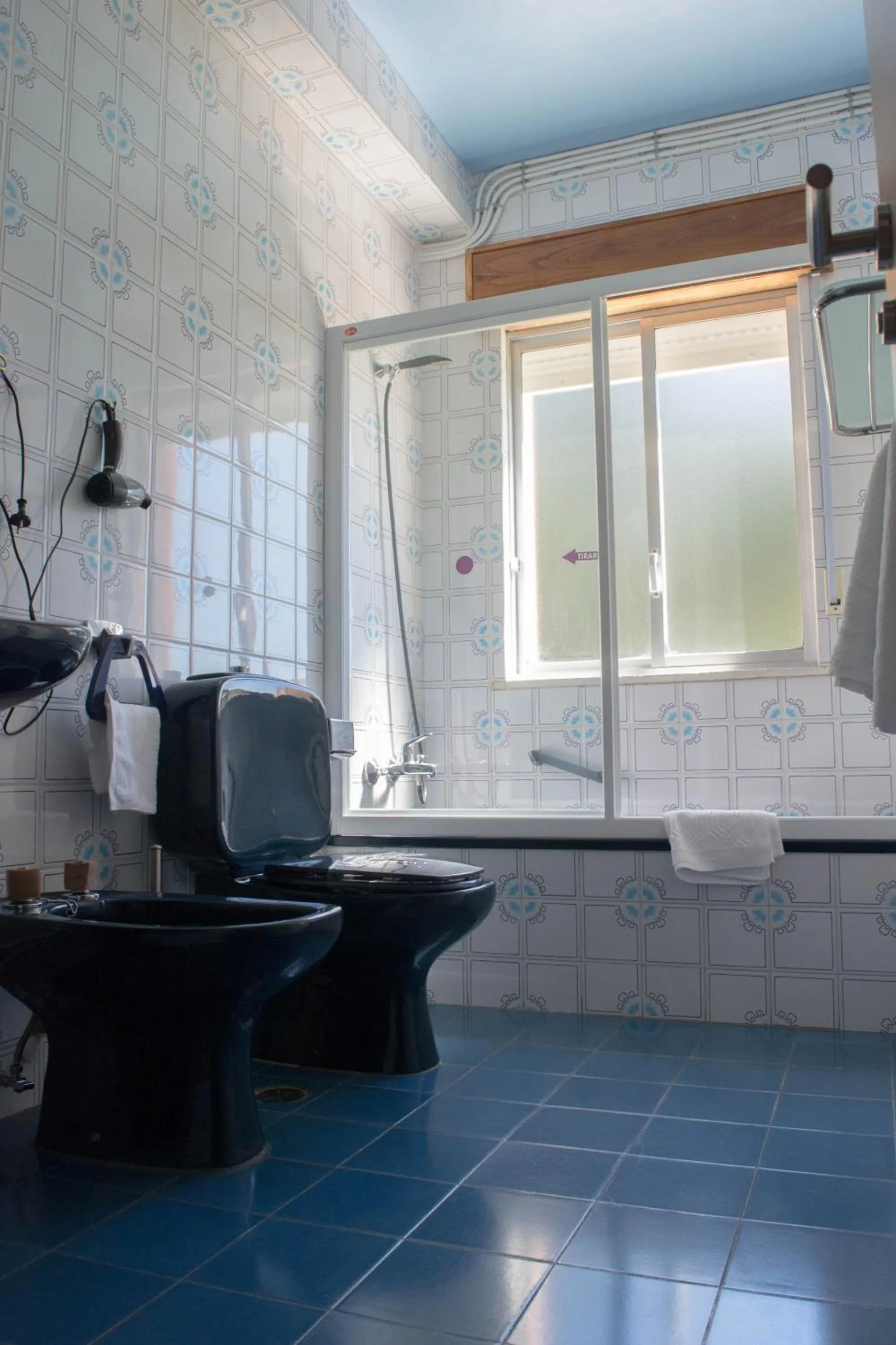 Bathroom in Hotel Galicia