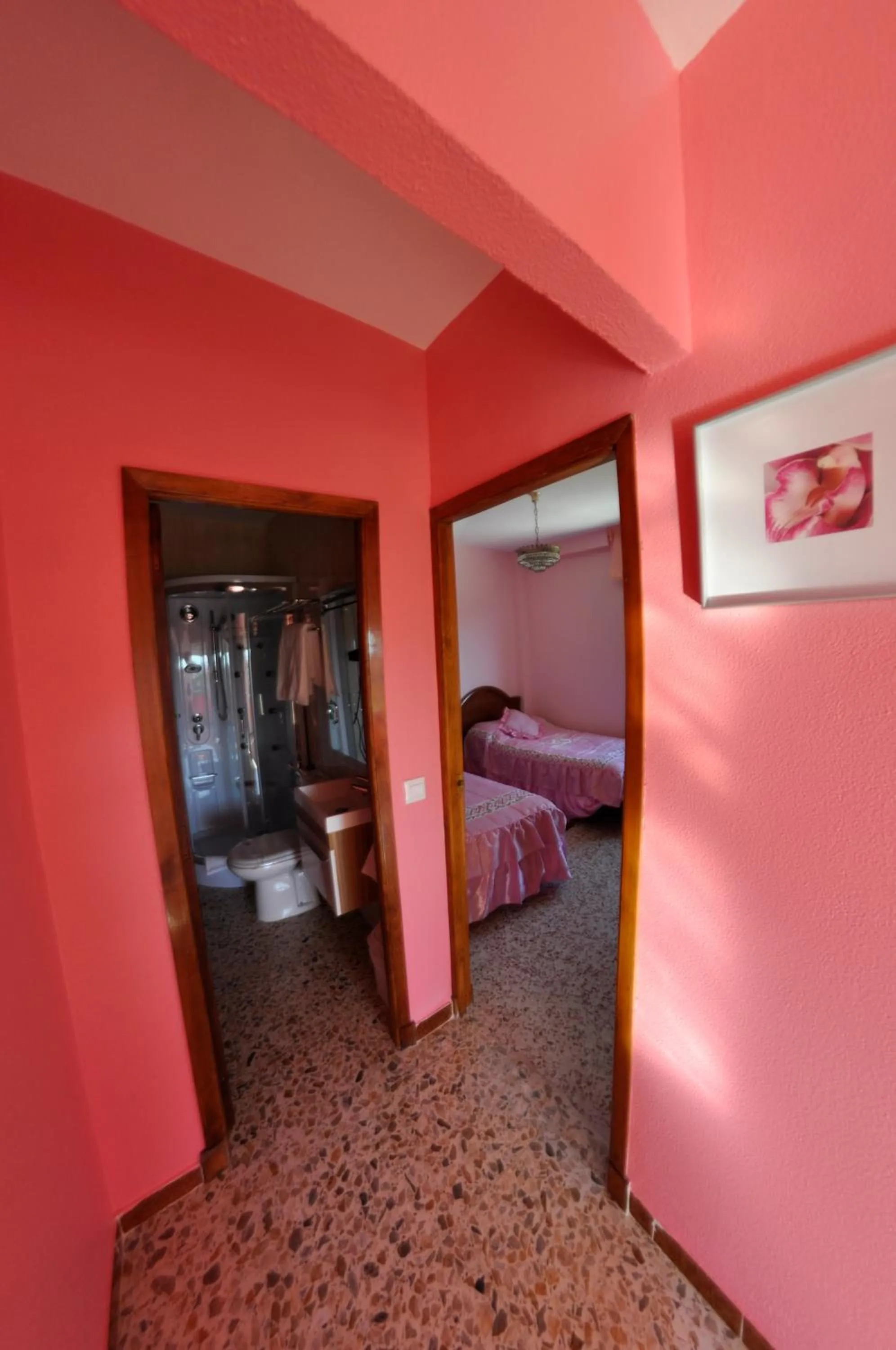 Photo of the whole room in Hotel Galicia