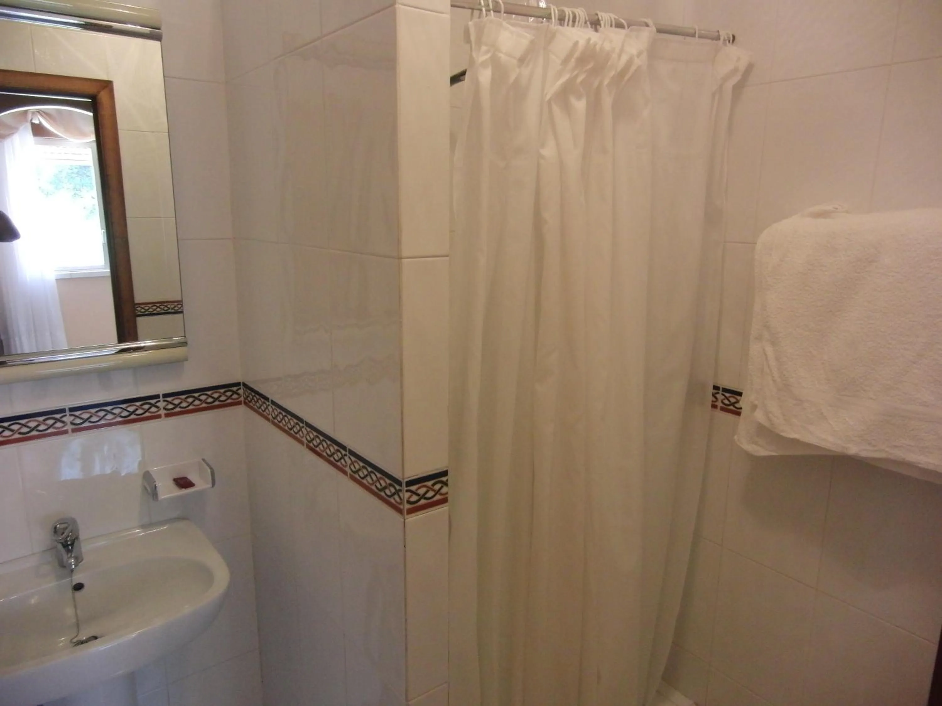 Bathroom in Hotel Galicia